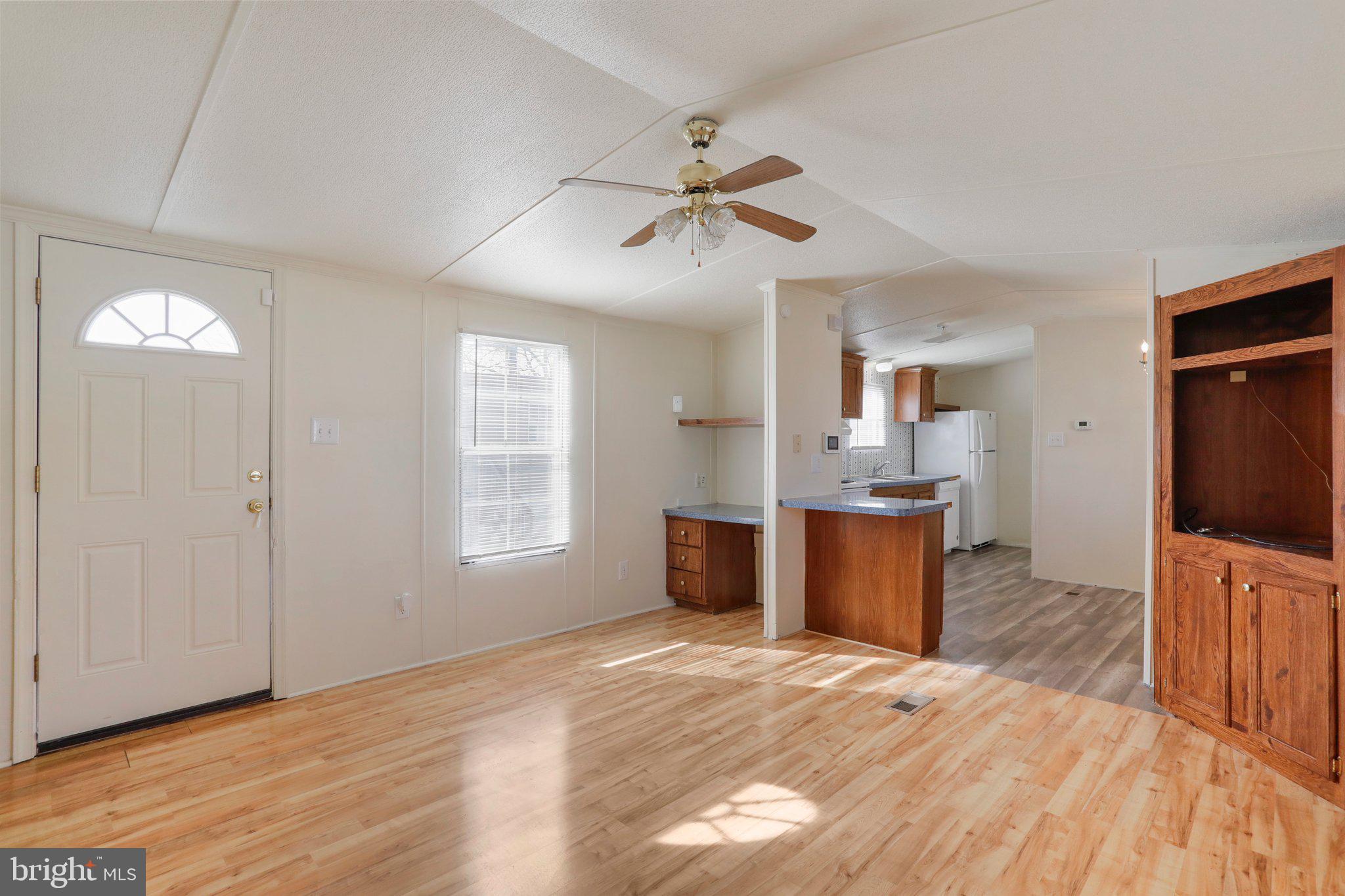 SHENANDOAH JUNCTION - Residential