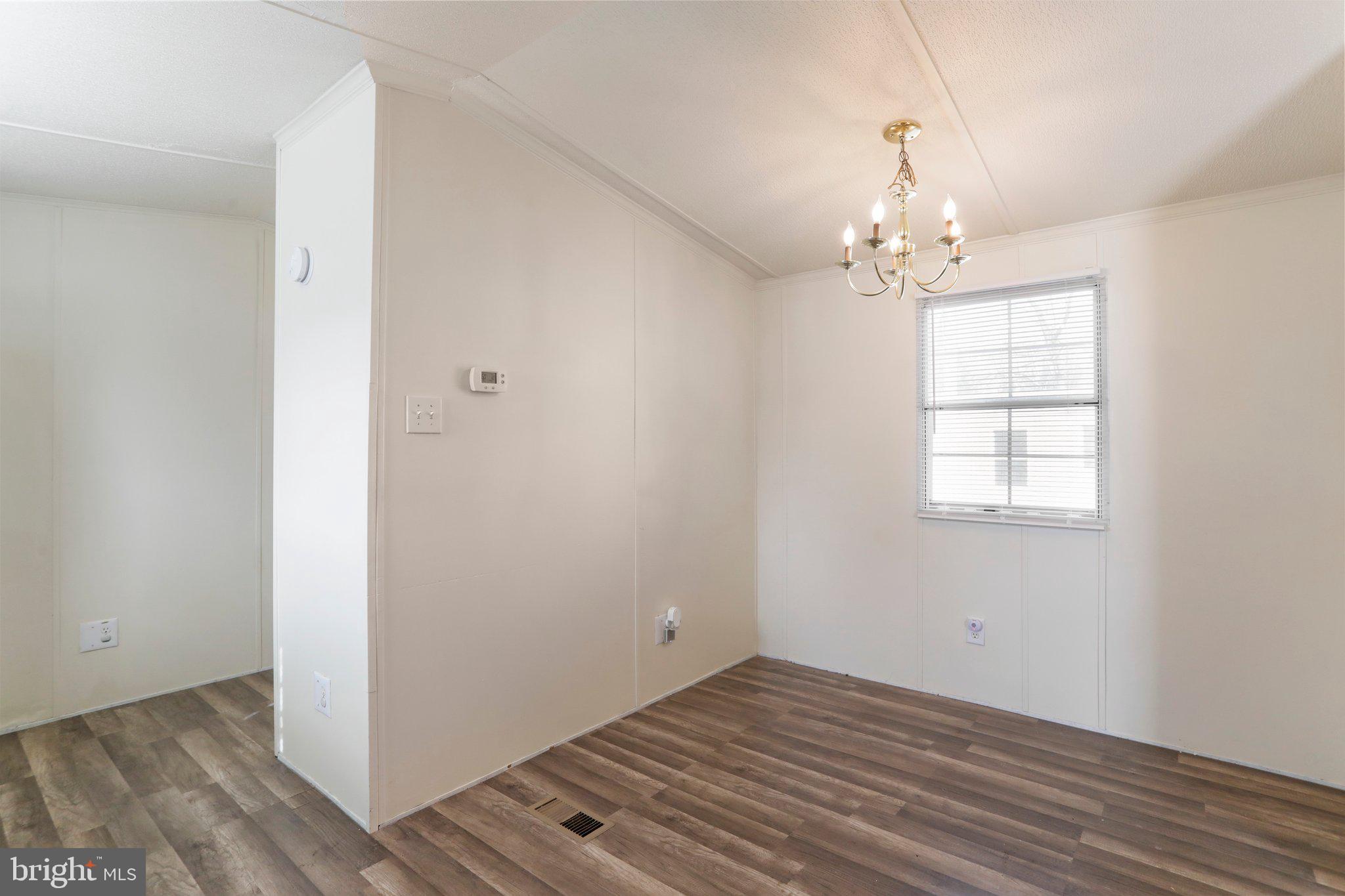 SHENANDOAH JUNCTION - Residential