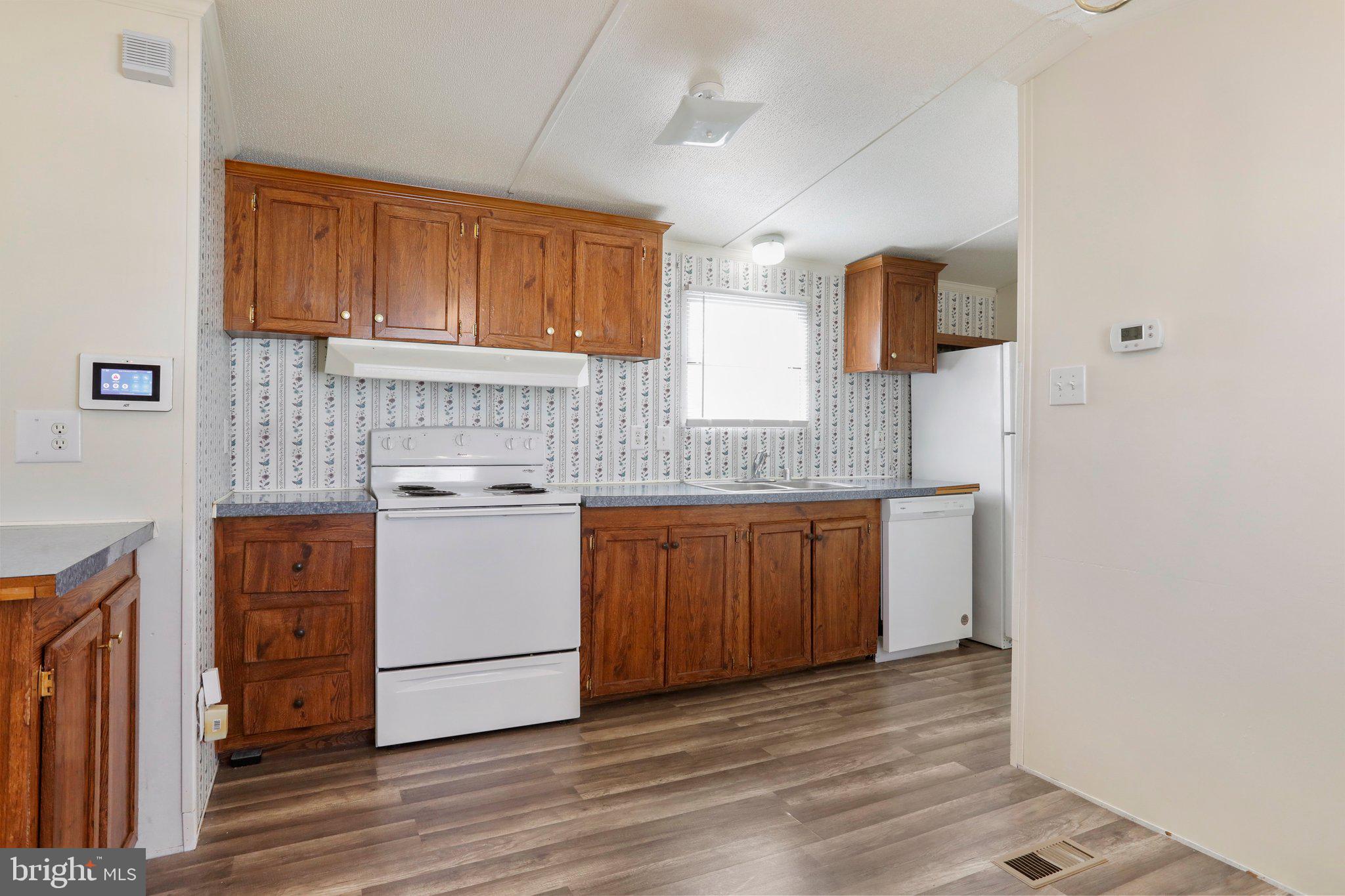 SHENANDOAH JUNCTION - Residential