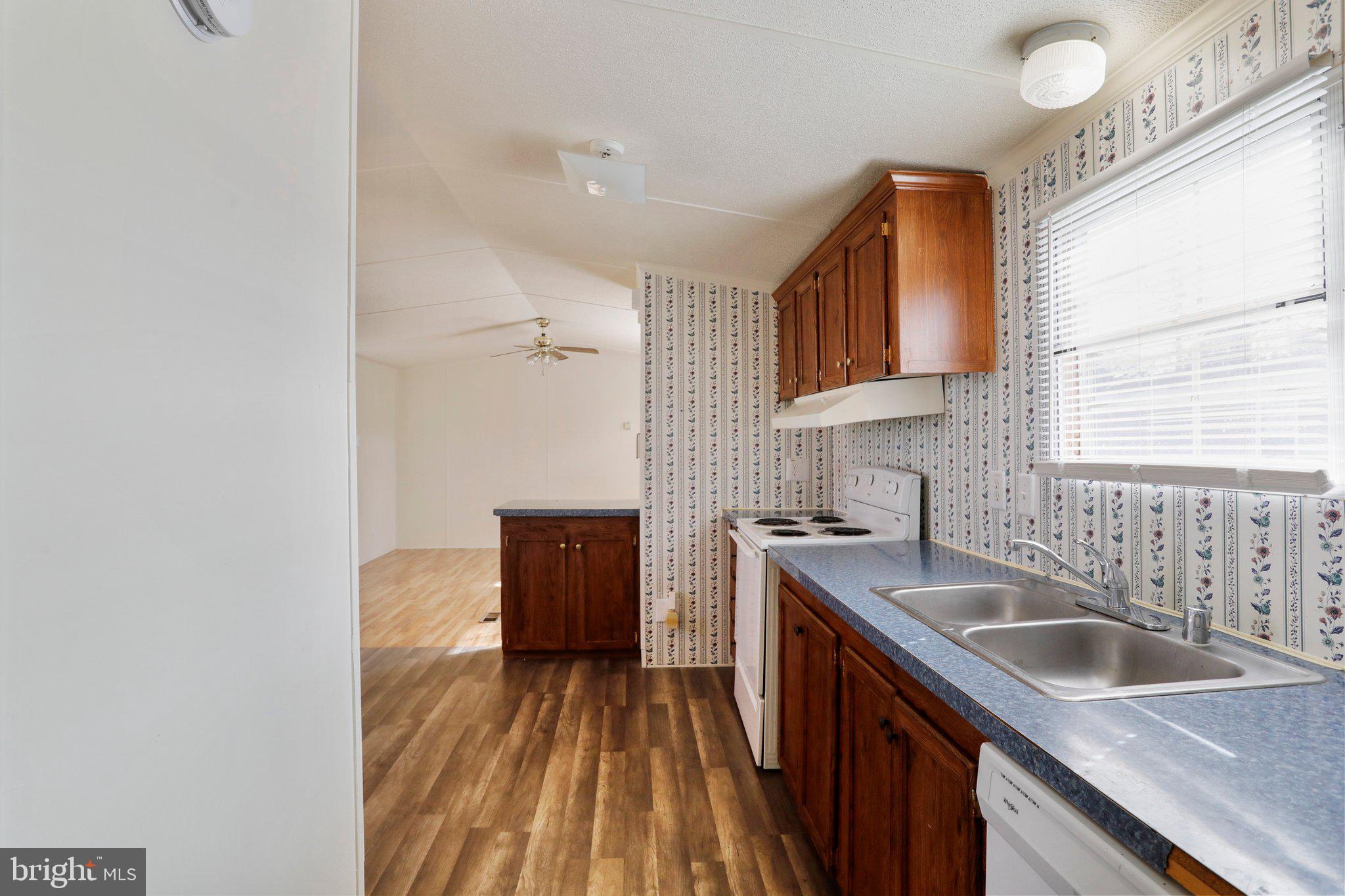 SHENANDOAH JUNCTION - Residential