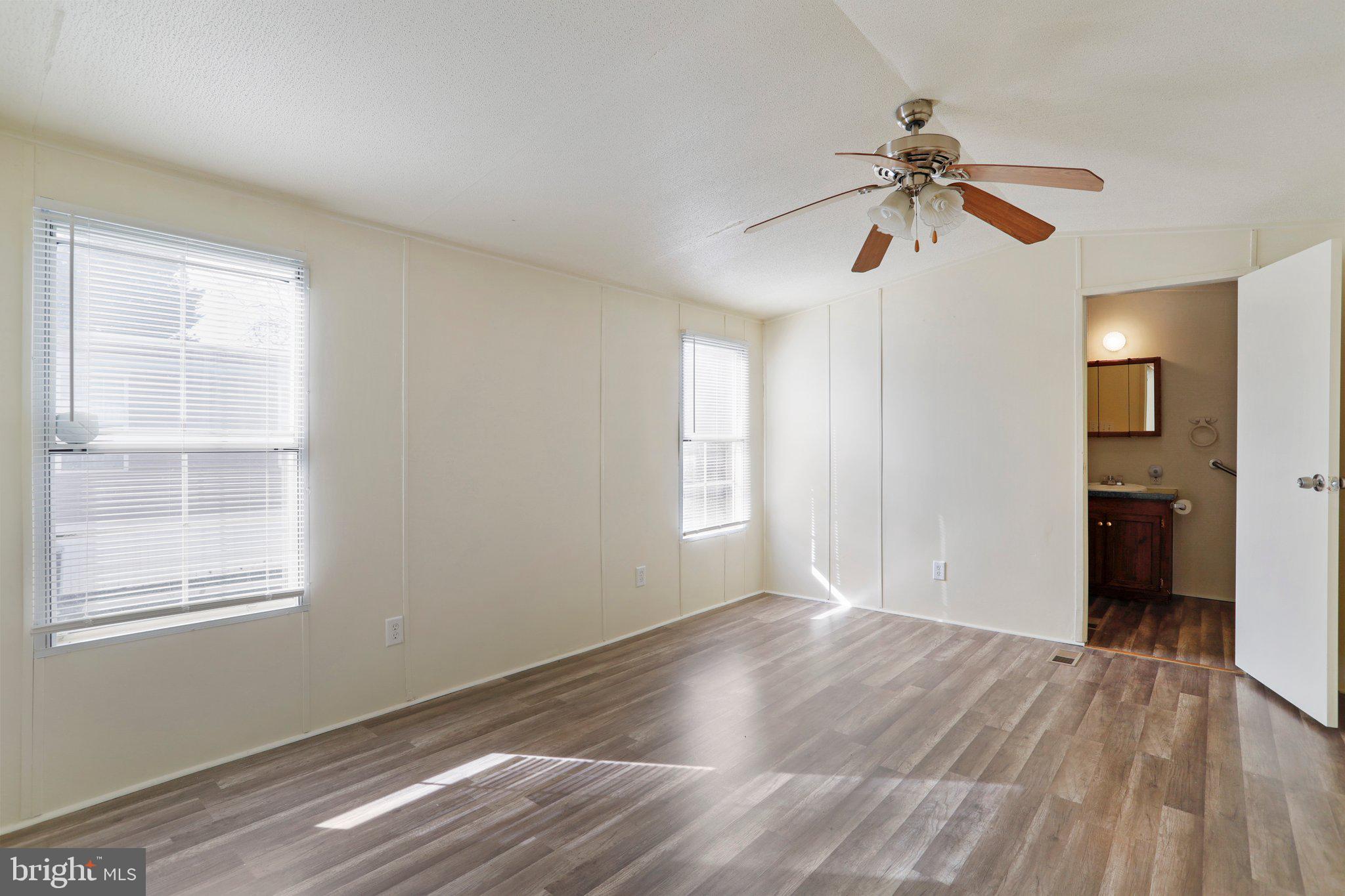 SHENANDOAH JUNCTION - Residential