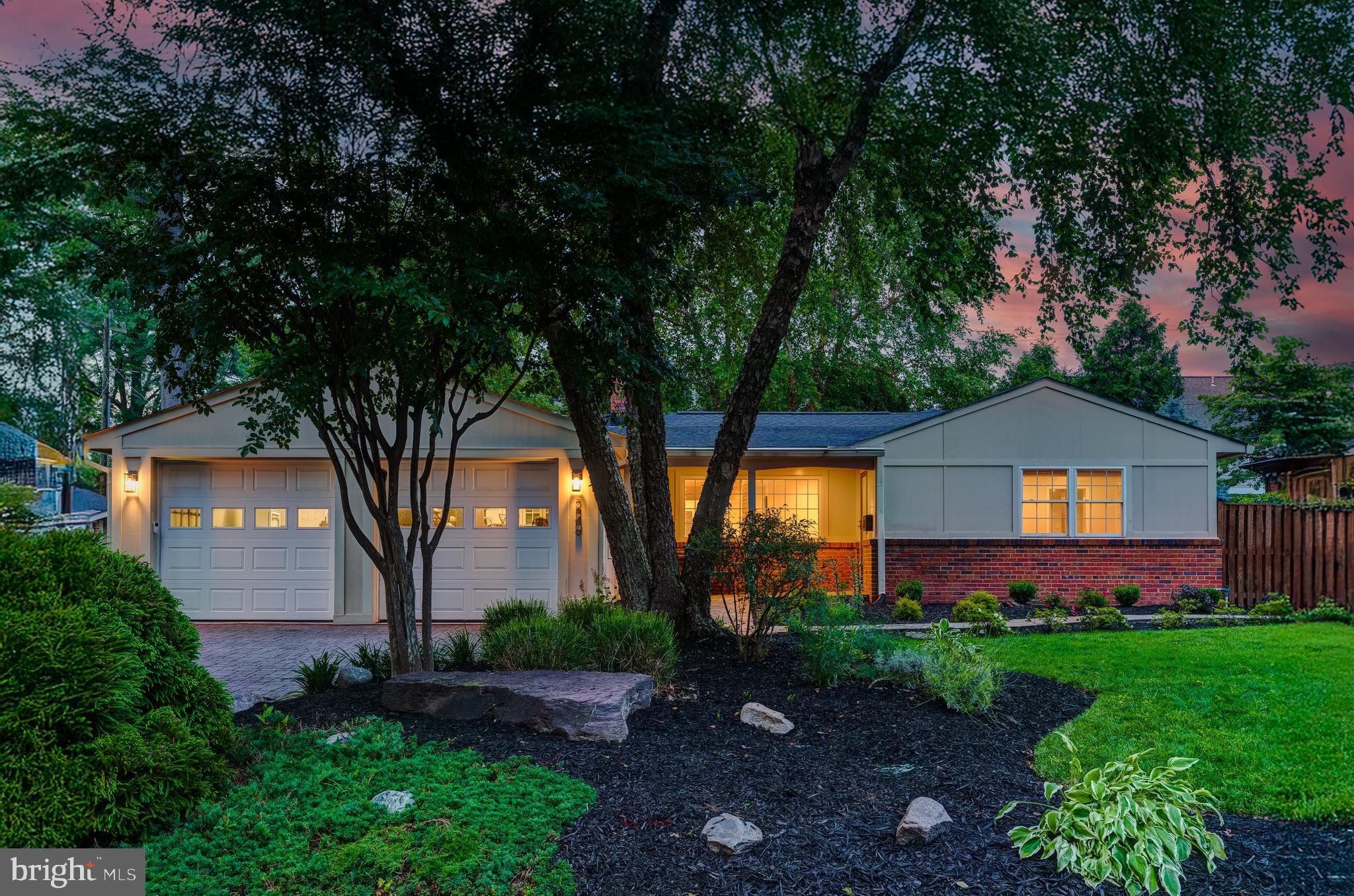 2206 FORDHAM DRIVE