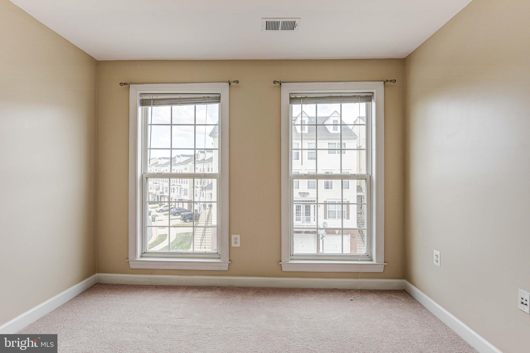 COPPERMINE CROSSING - Residential