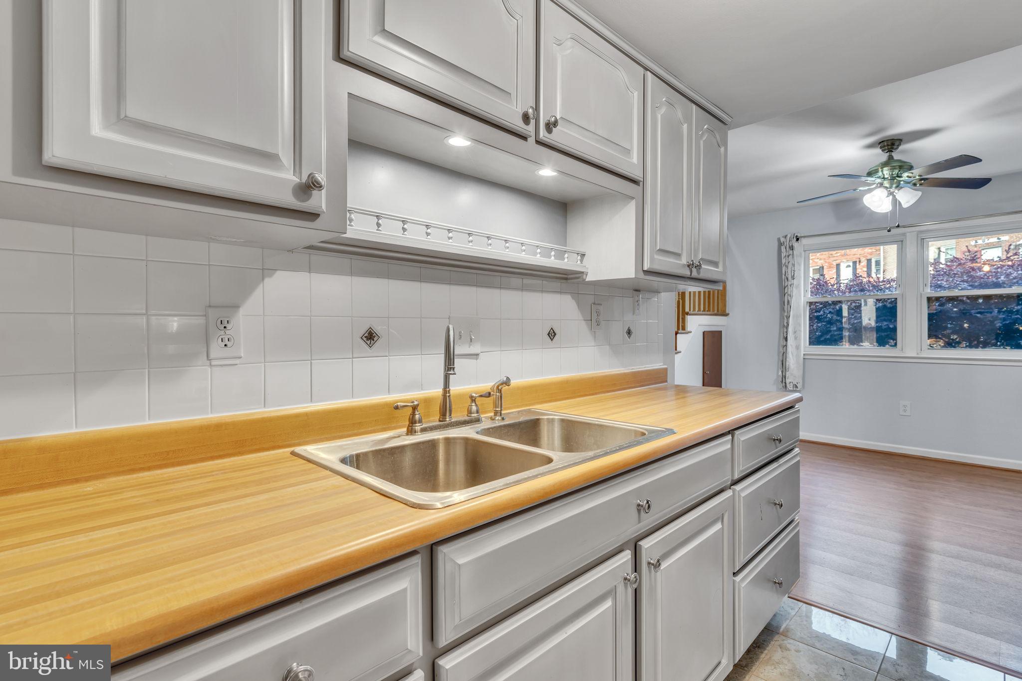 DALE CITY - Residential