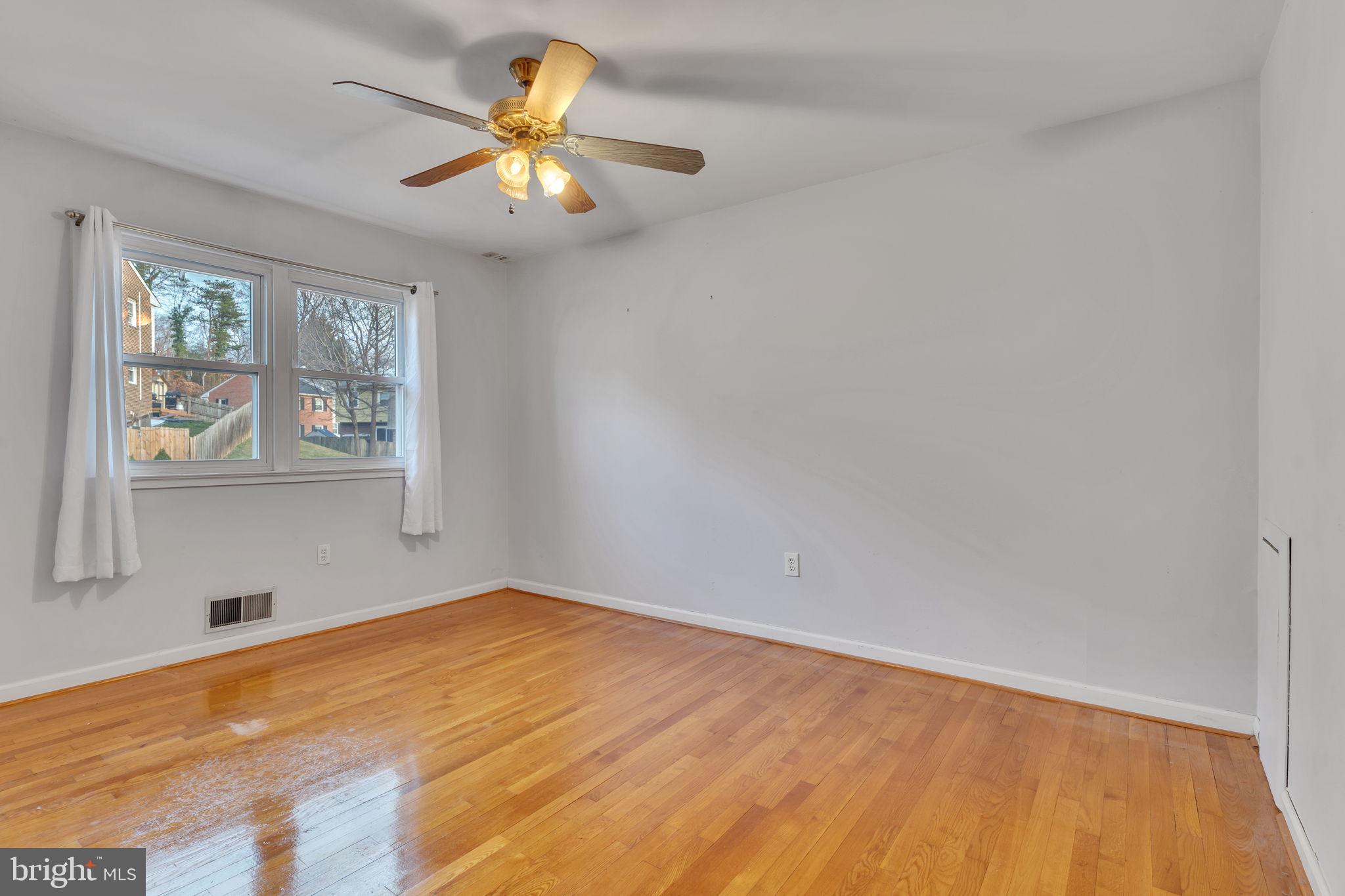 DALE CITY - Residential