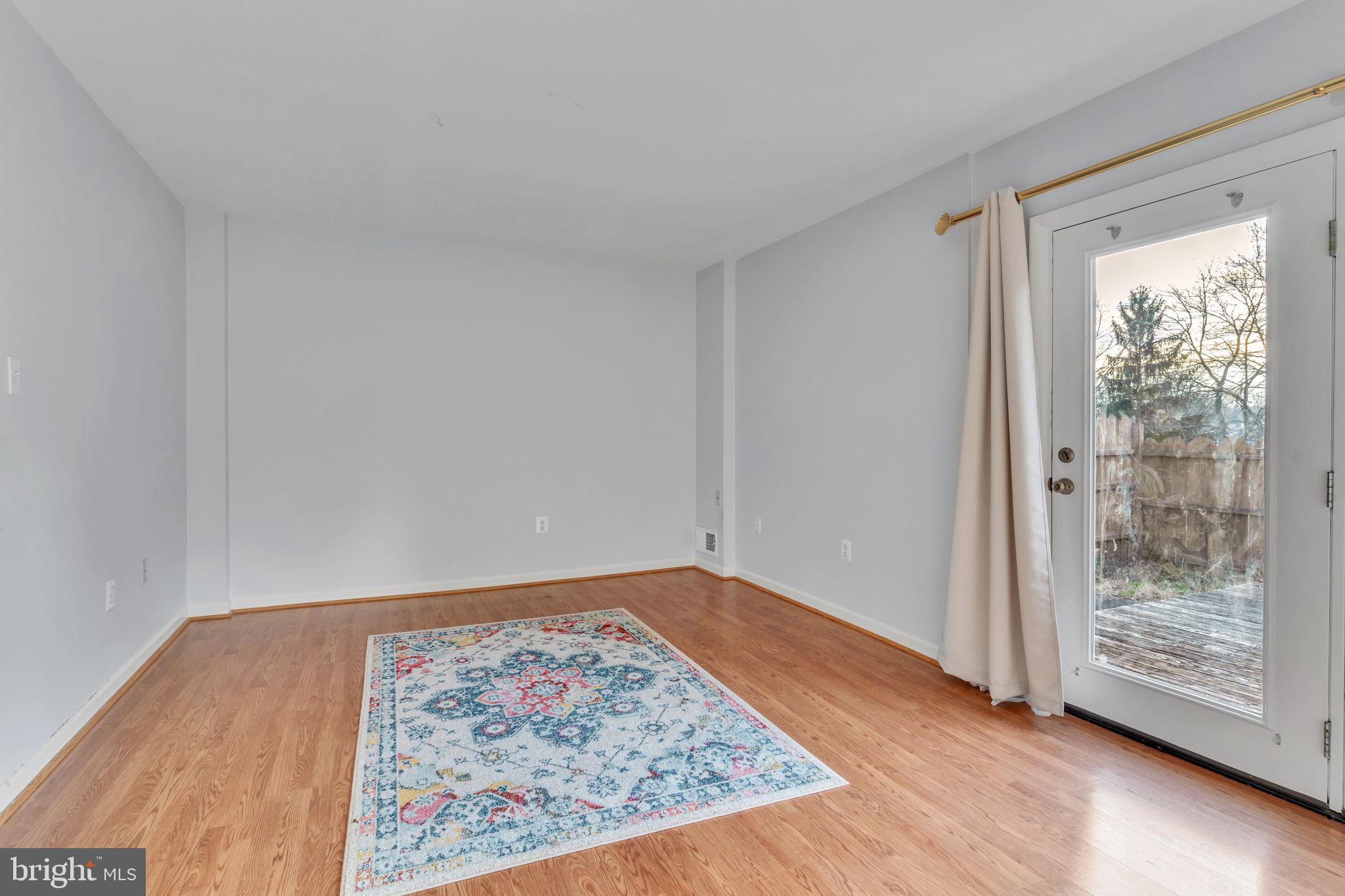 DALE CITY - Residential