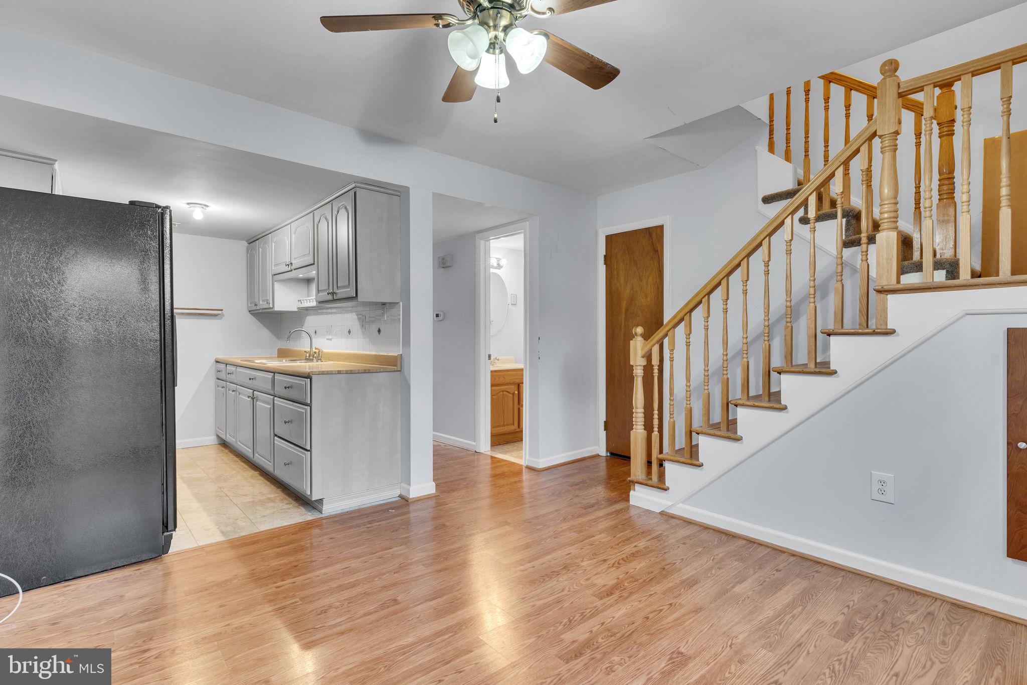 DALE CITY - Residential