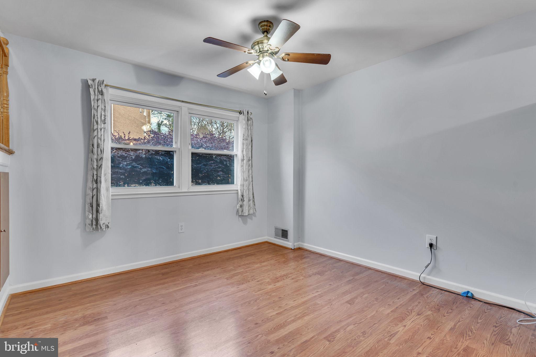 DALE CITY - Residential