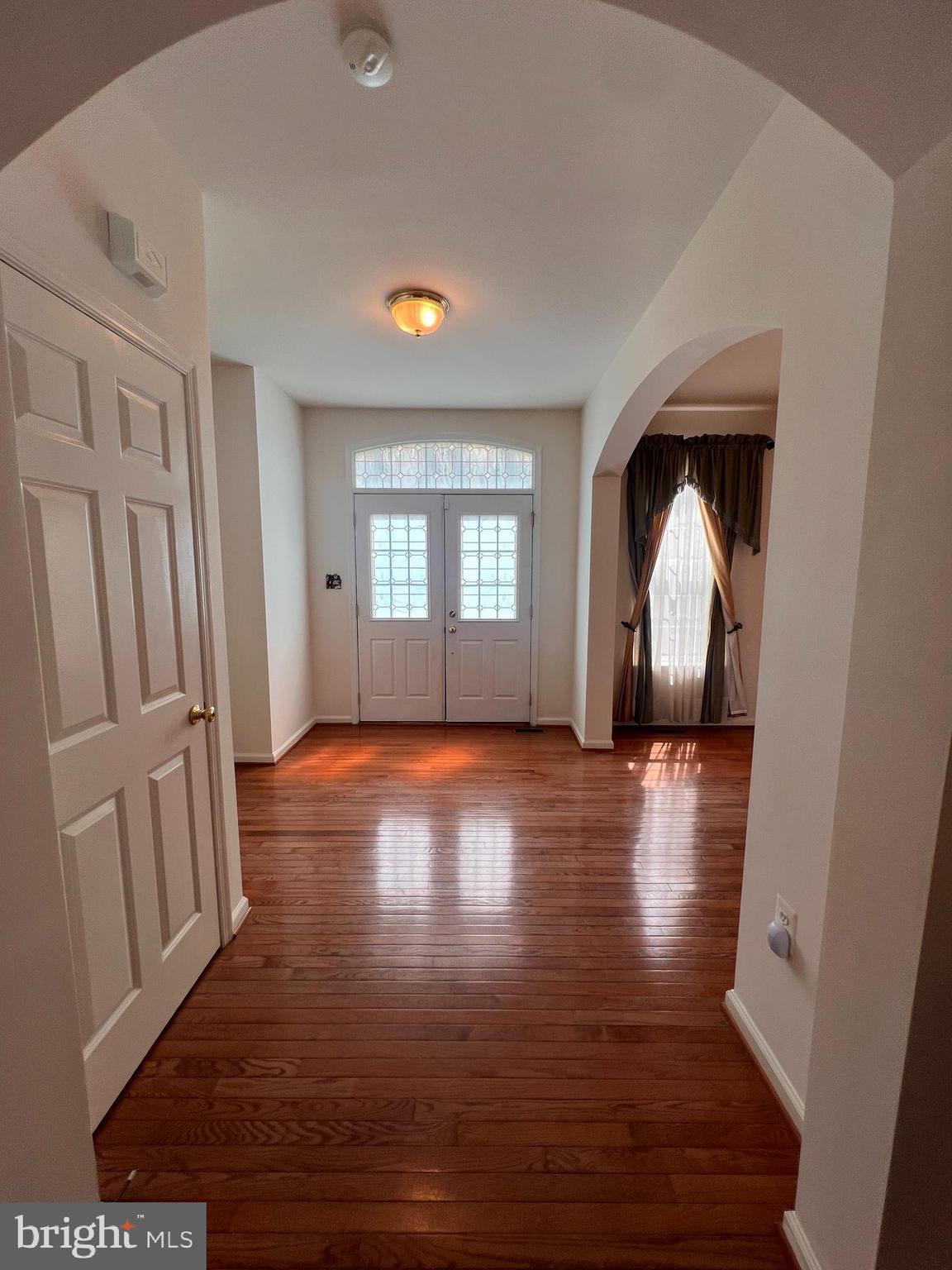 HUNTFIELD - Residential Lease