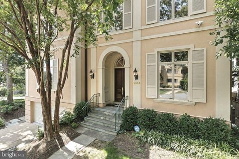 2944 UNIVERSITY TERRACE NW WASHINGTON DC 20016