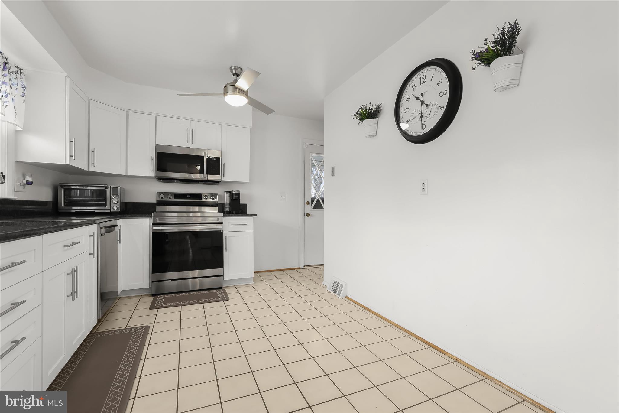 CHARTLEY - Residential