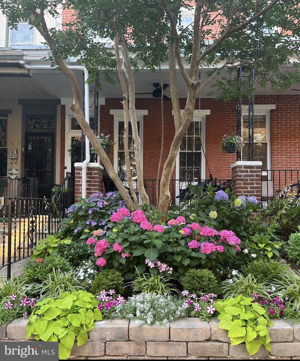 Photo of 2927 Cambridge Street, PHILADELPHIA, PA 19130 (MLS # PAPH2578498)