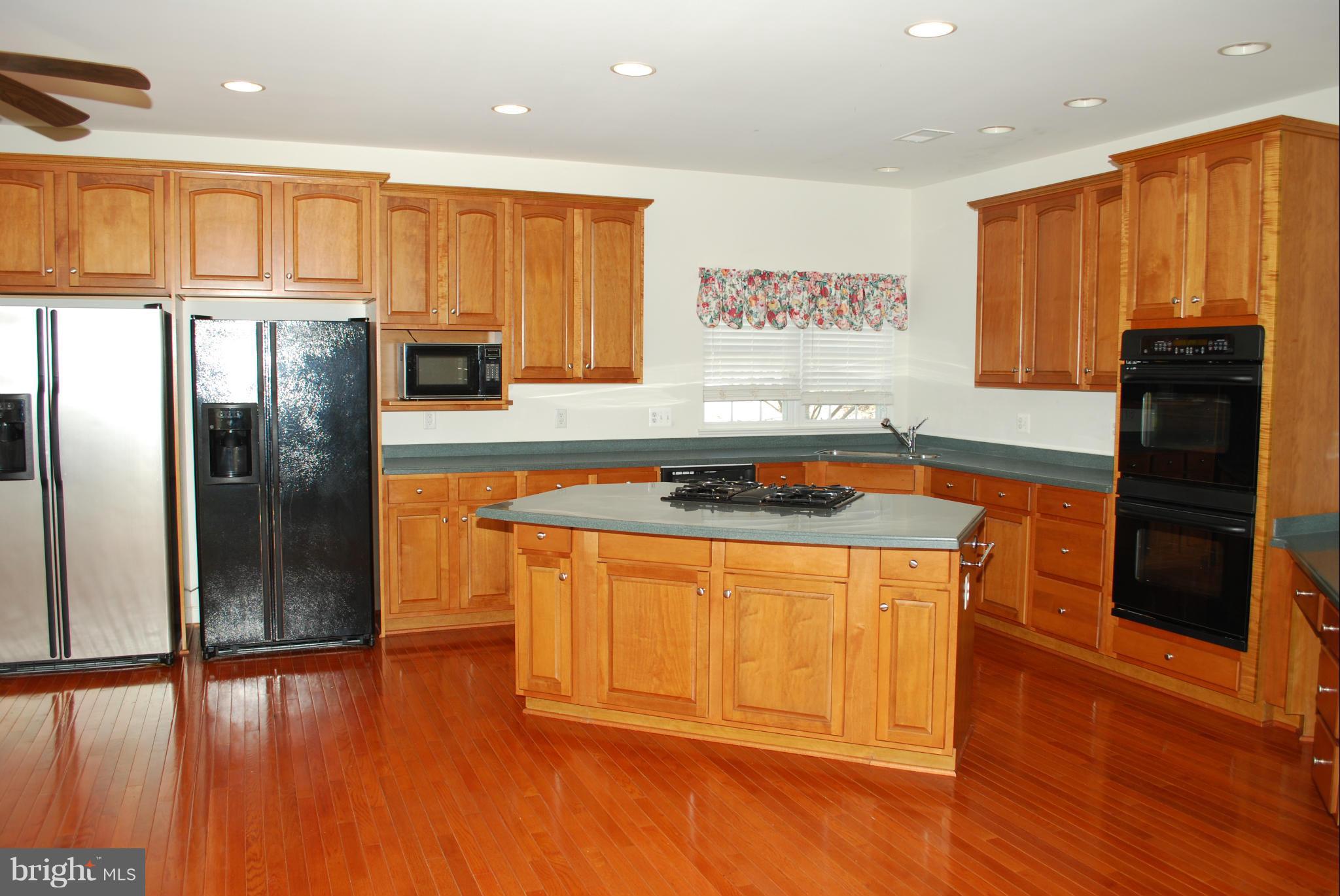 FAIRCREST NORTH - Residential