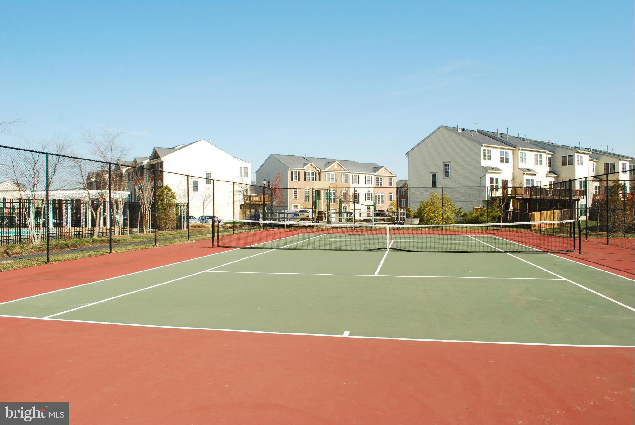 FAIRCREST NORTH - Residential