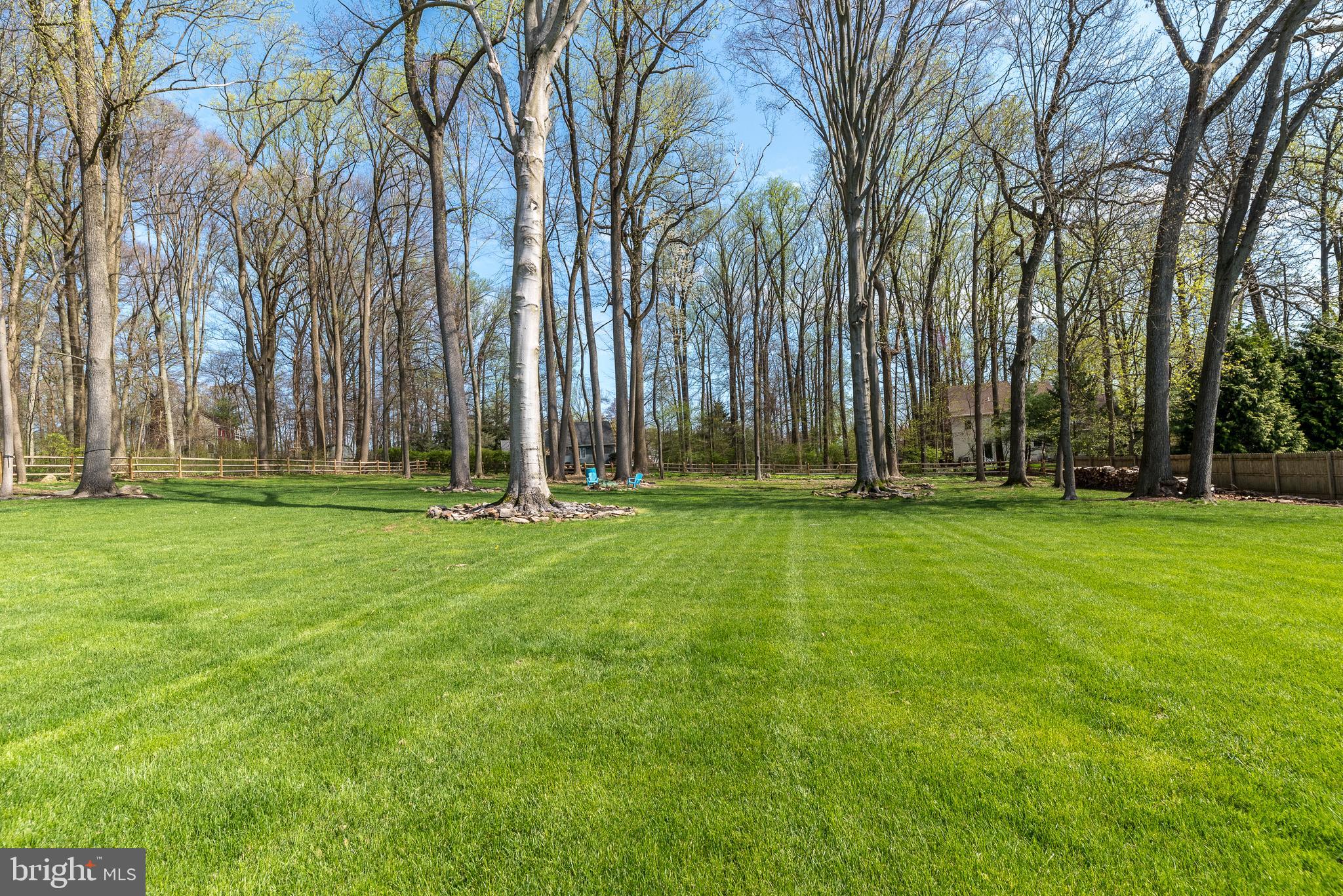 BUCKINGHAM WOODS - Residential