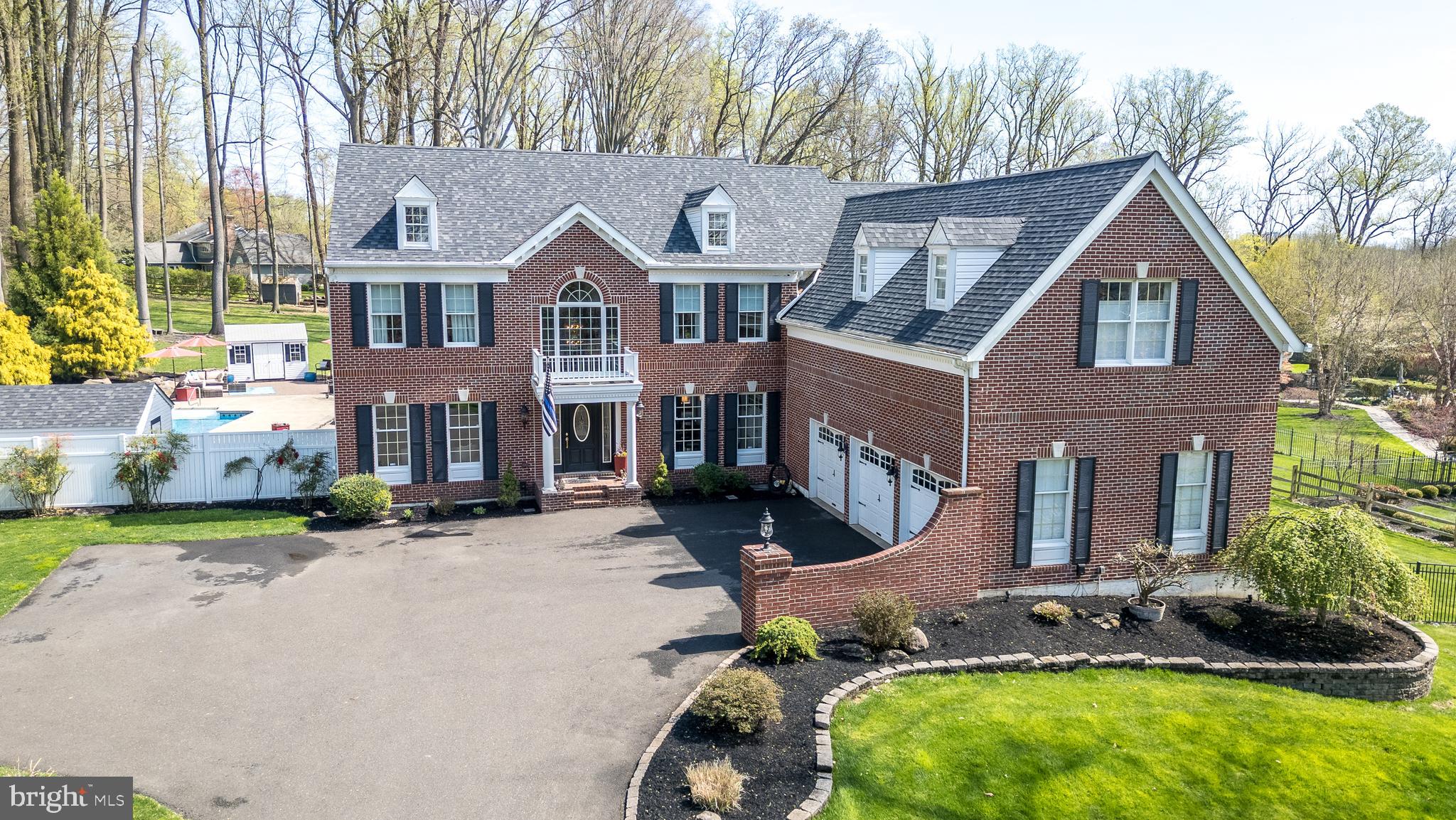 BUCKINGHAM WOODS - Residential