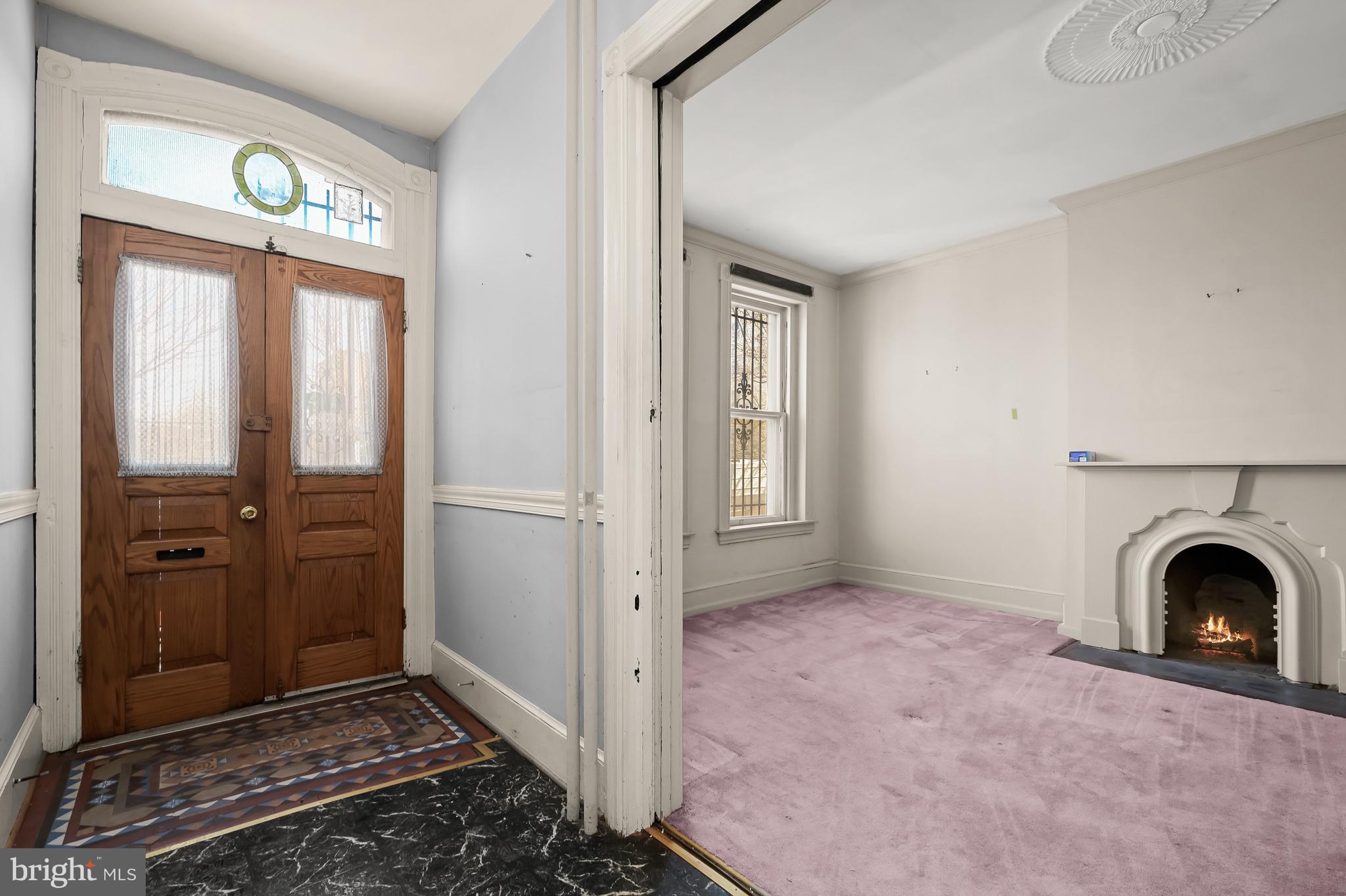 536 4TH STREET NE