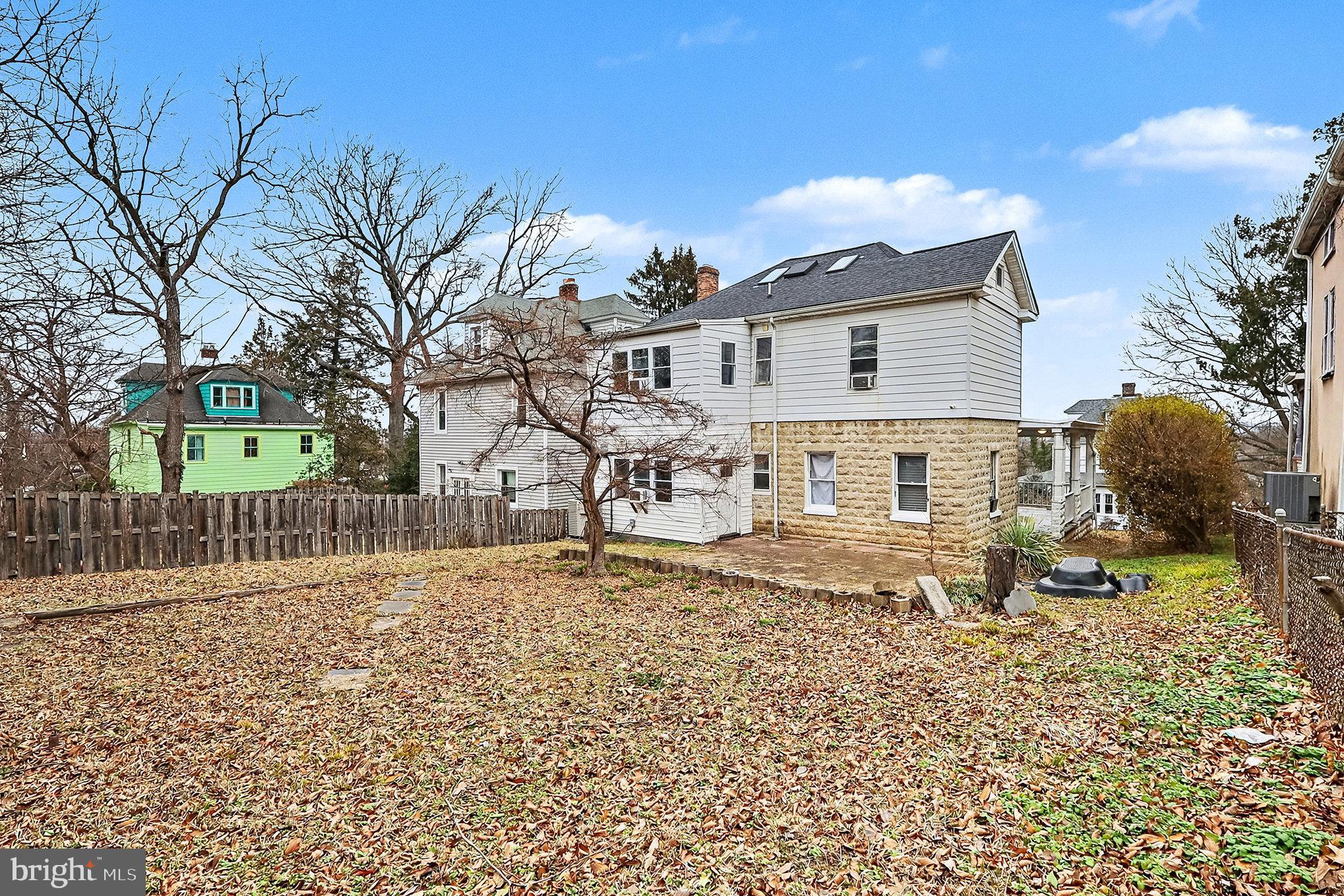 MT RAINIER - Residential