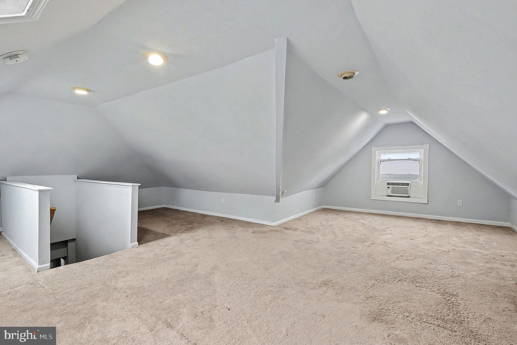 MT RAINIER - Residential