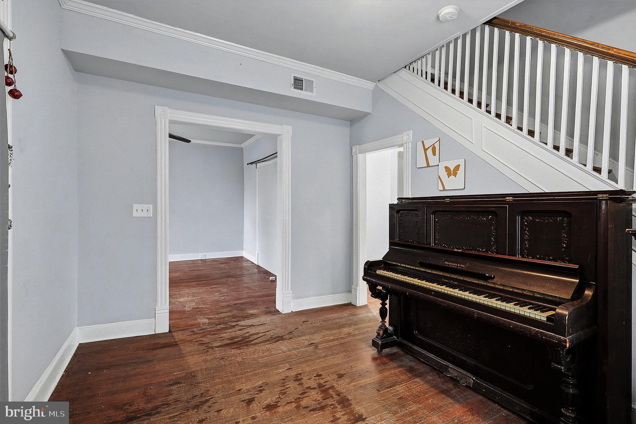 MT RAINIER - Residential