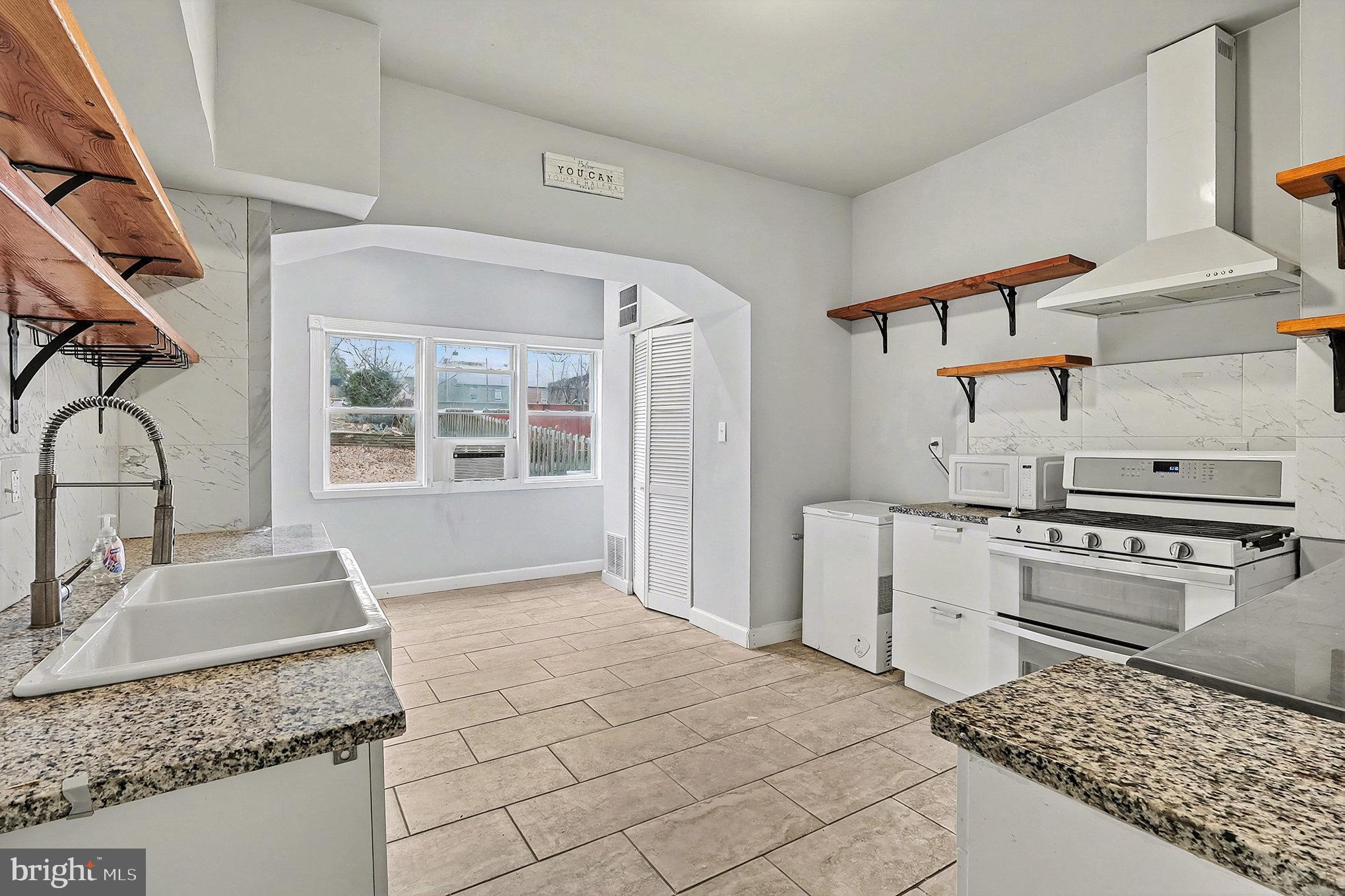 MT RAINIER - Residential