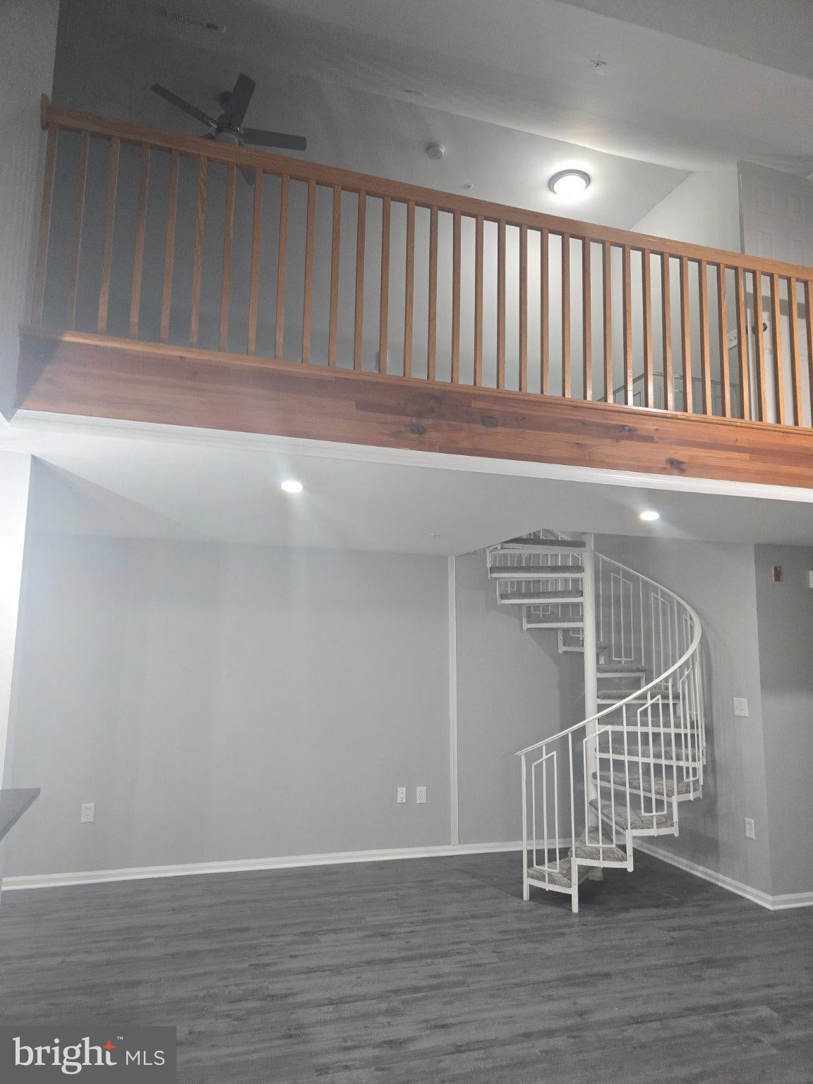 9605 LAKE POINTE COURT 303