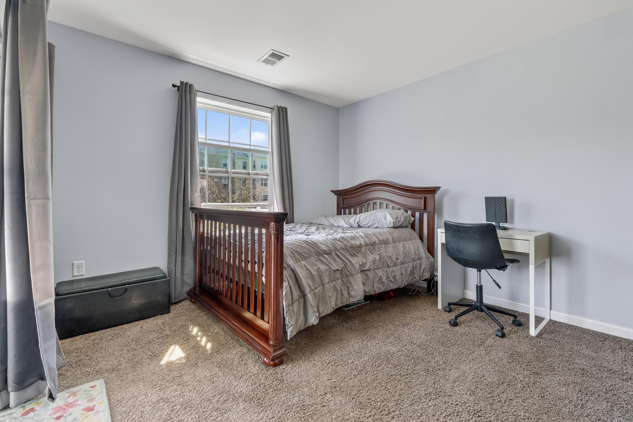 HYETTS CROSSING - Residential