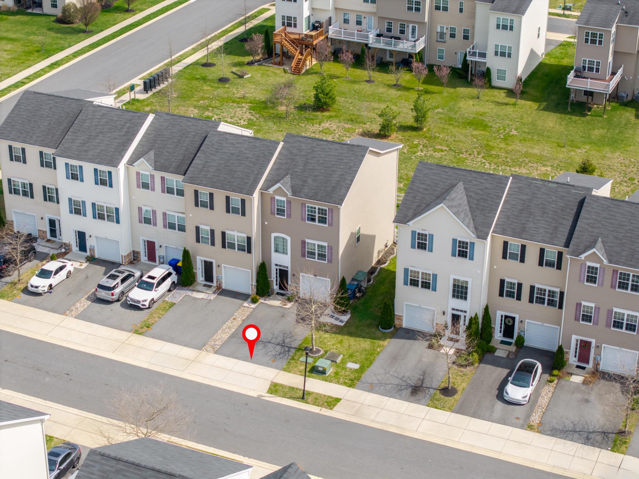 HYETTS CROSSING - Residential