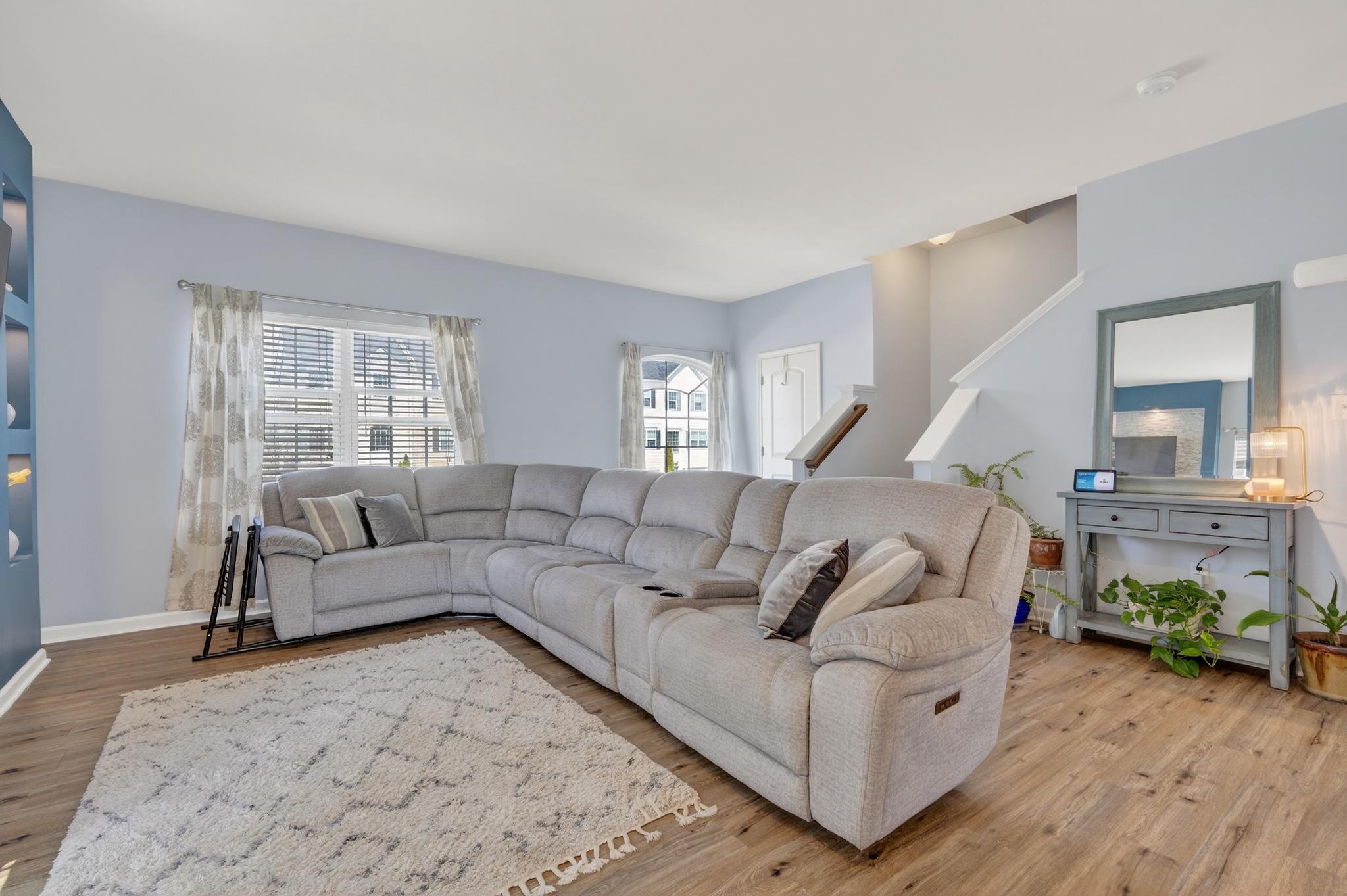 HYETTS CROSSING - Residential