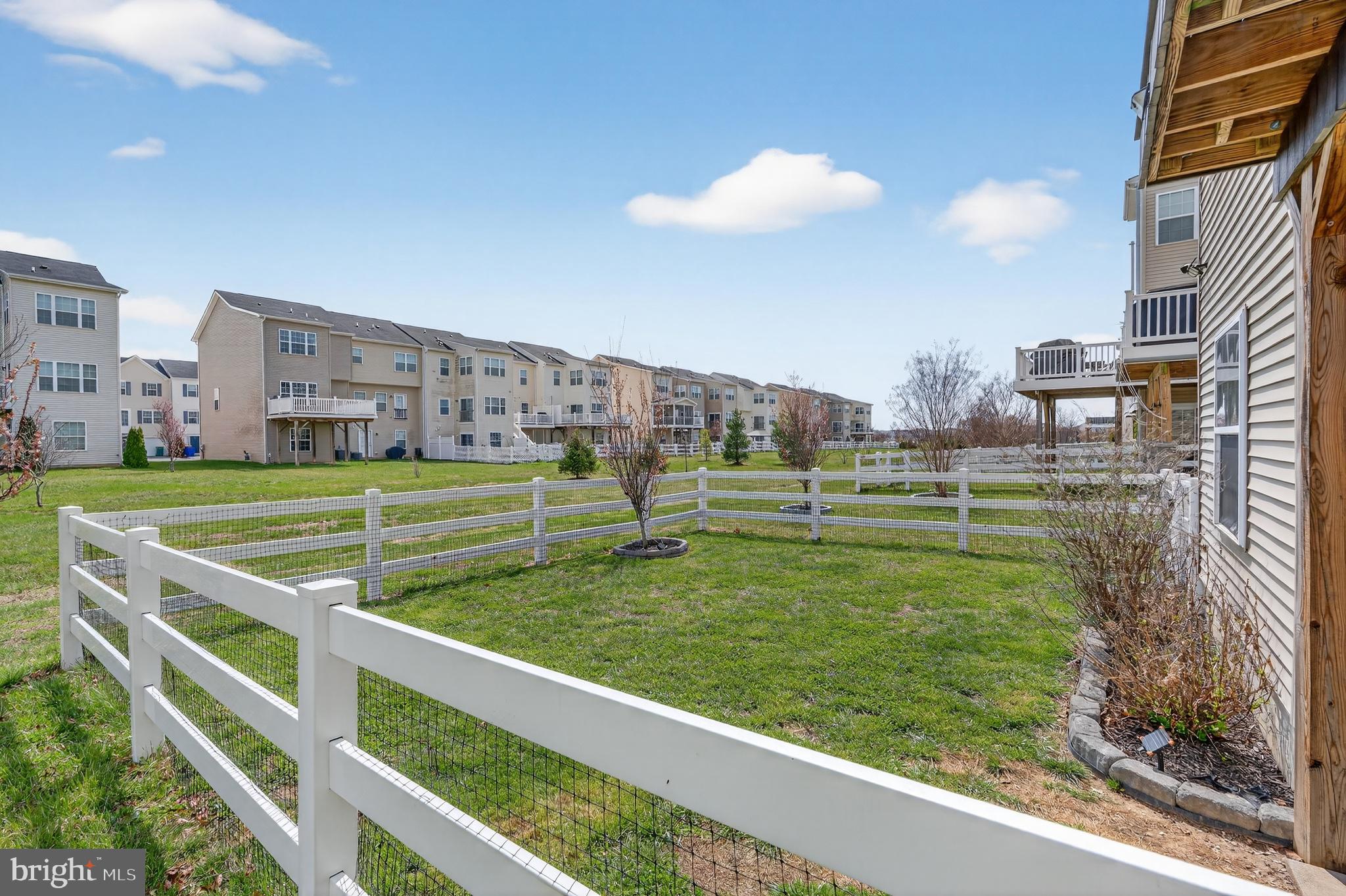 HYETTS CROSSING - Residential