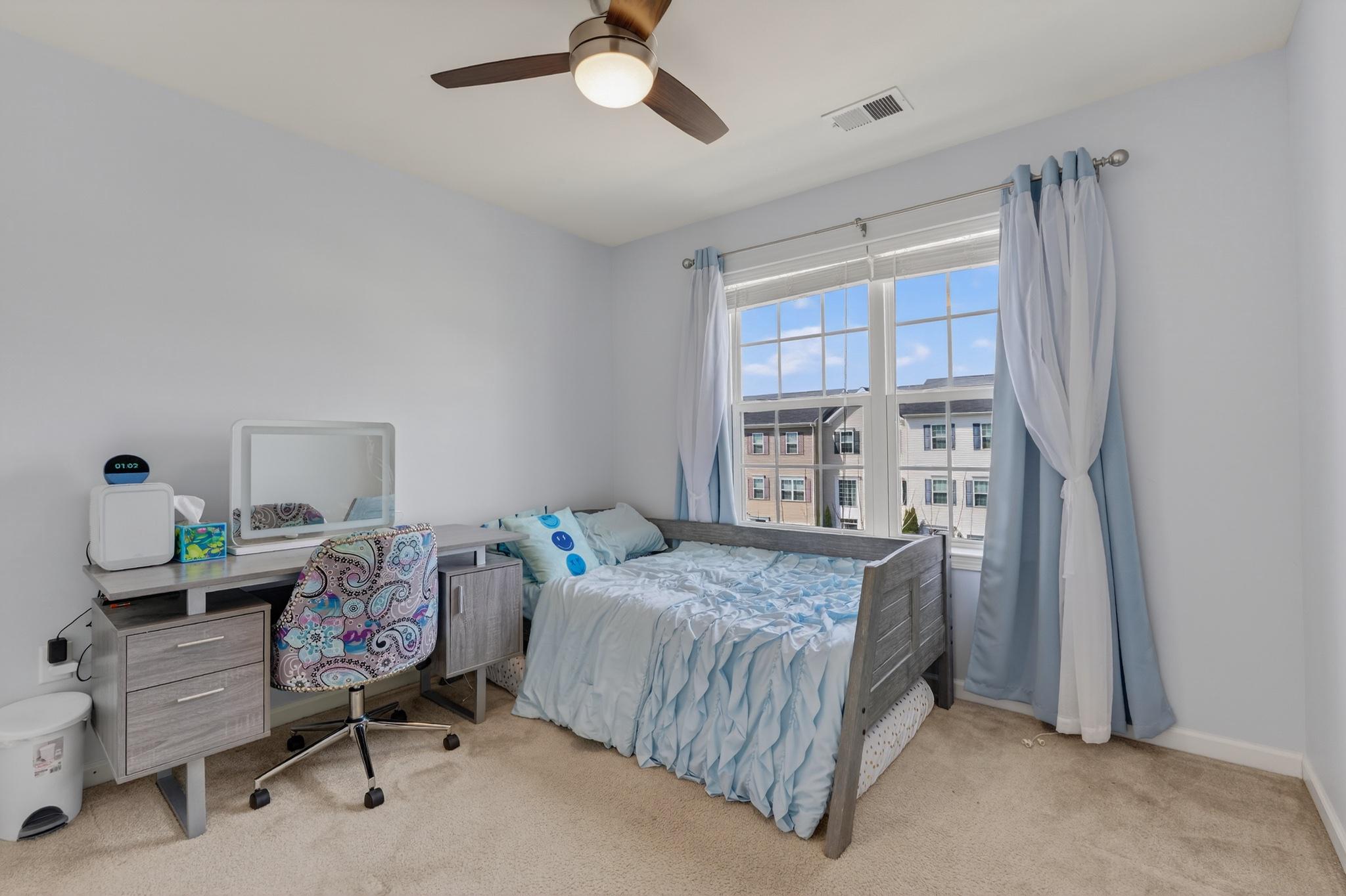 HYETTS CROSSING - Residential