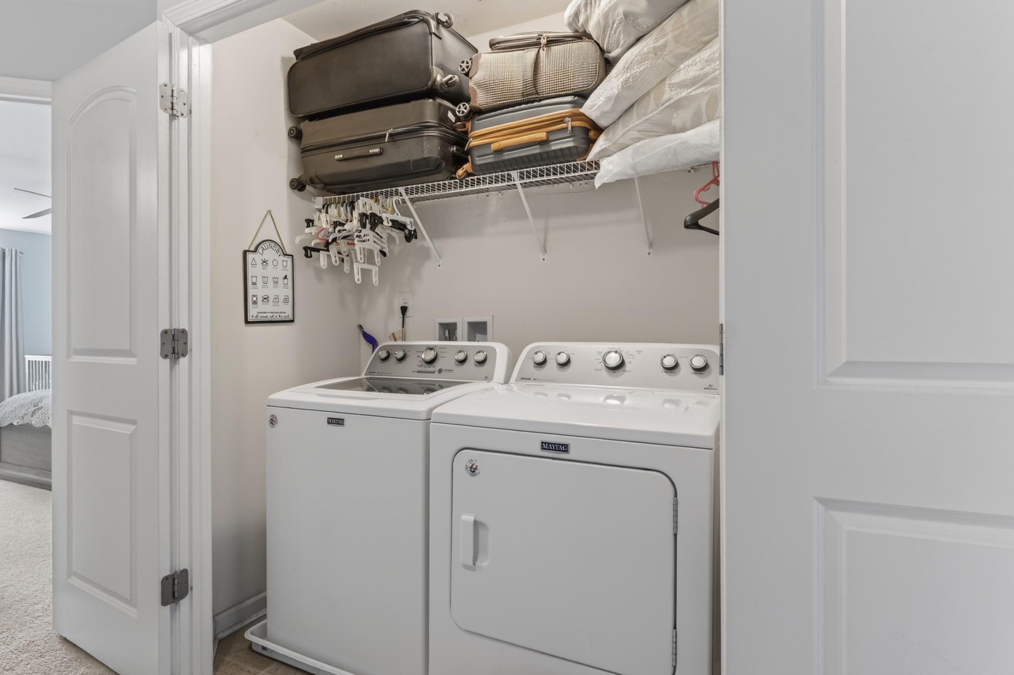 HYETTS CROSSING - Residential