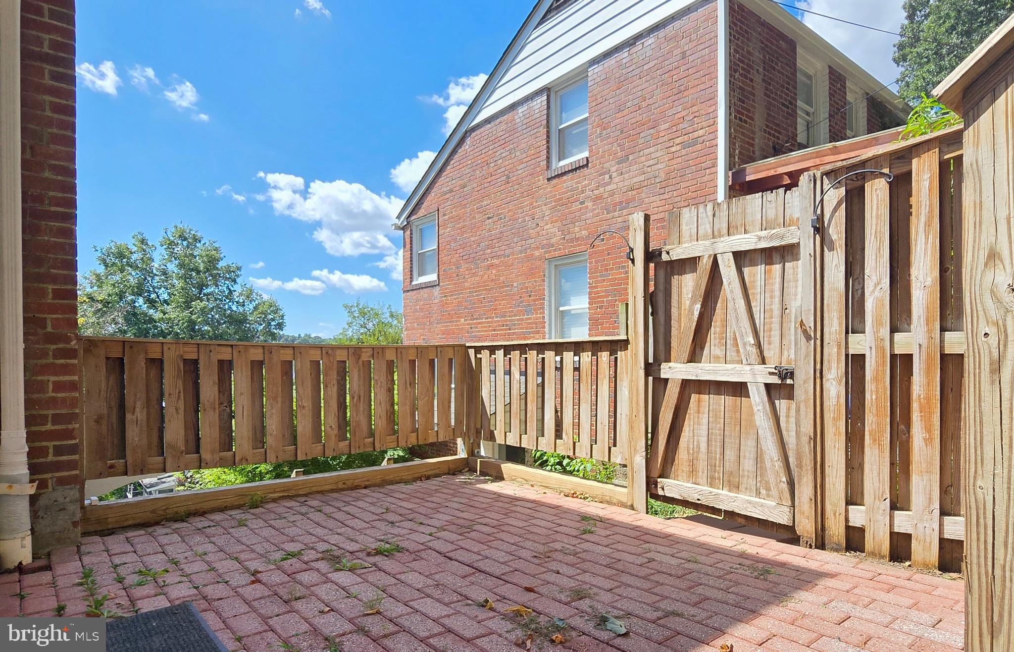 FORT BARNARD HEIGHTS - Residential