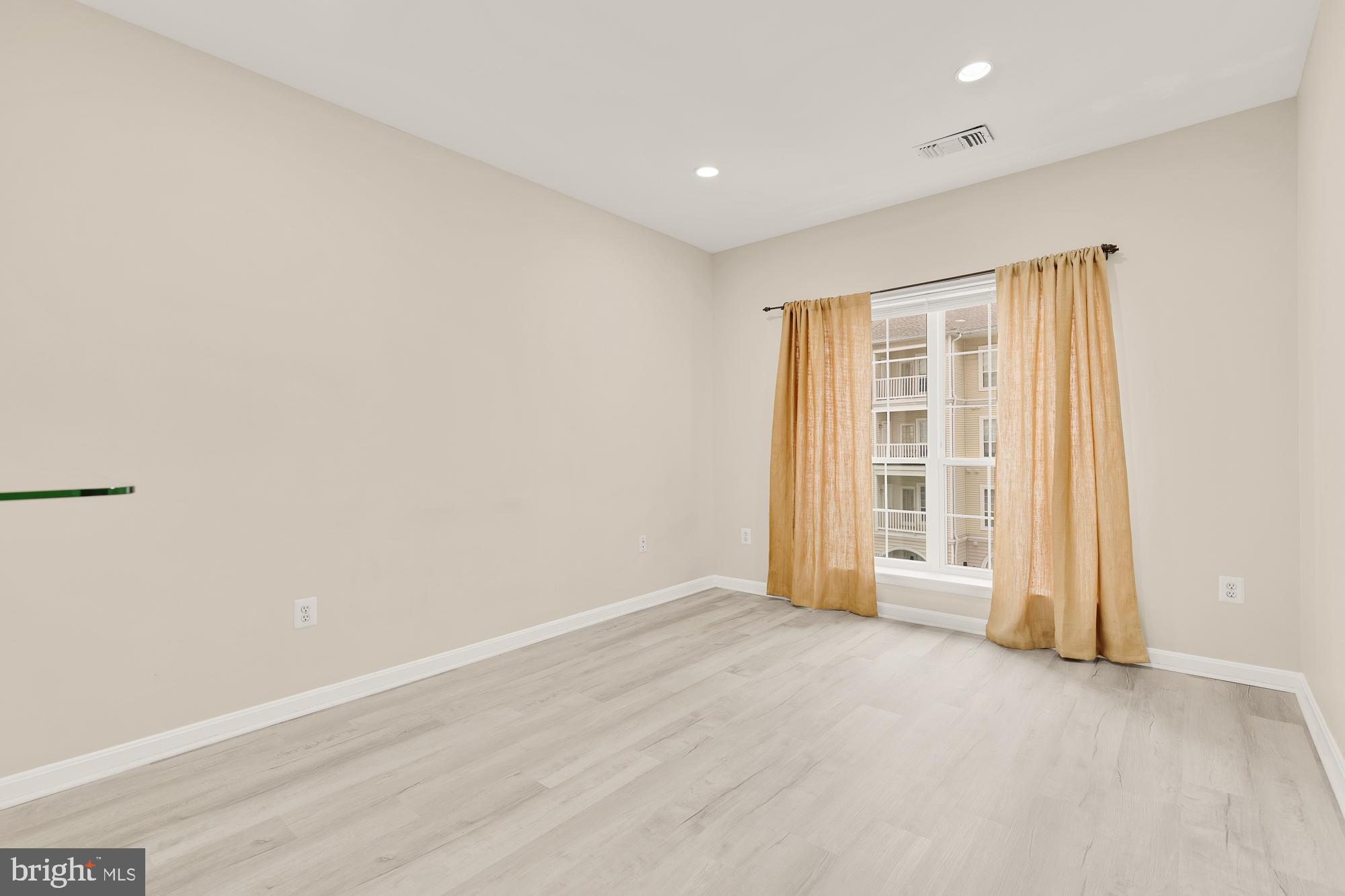 PALAZZO AT PARK CENTER - Residential