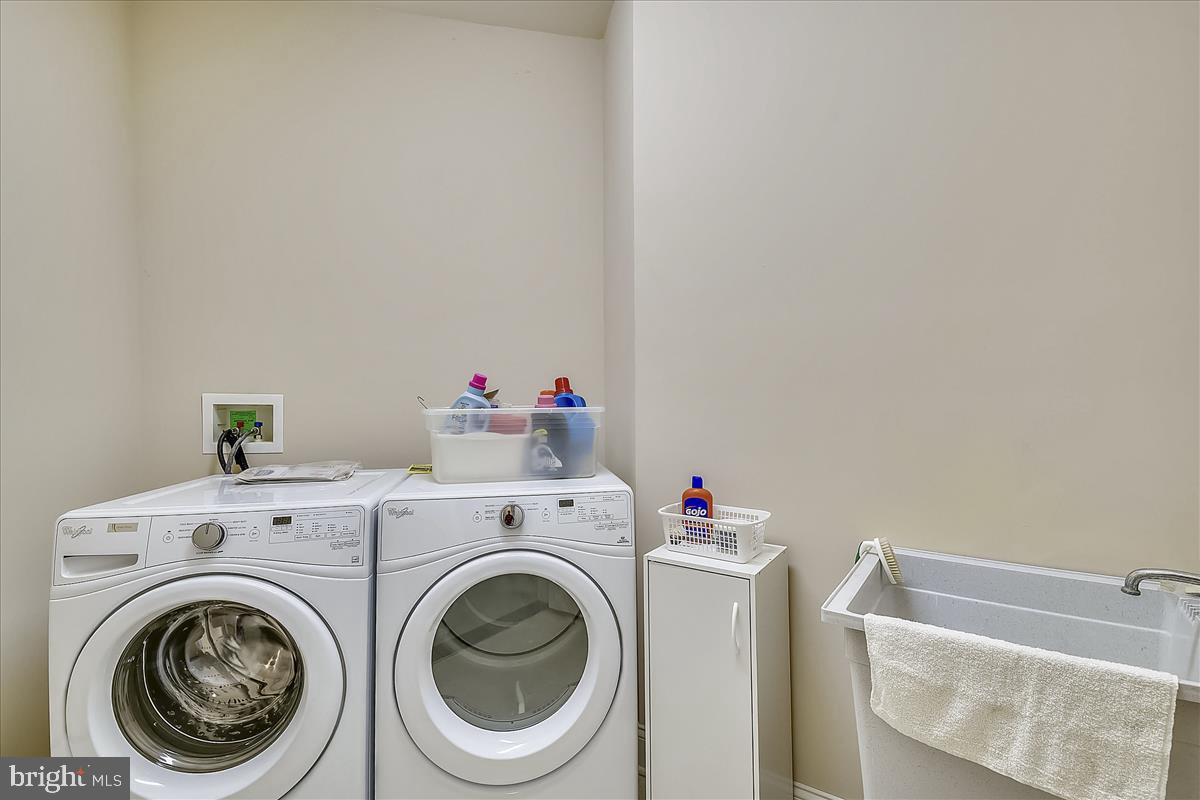 PEYTON ACRES - Residential