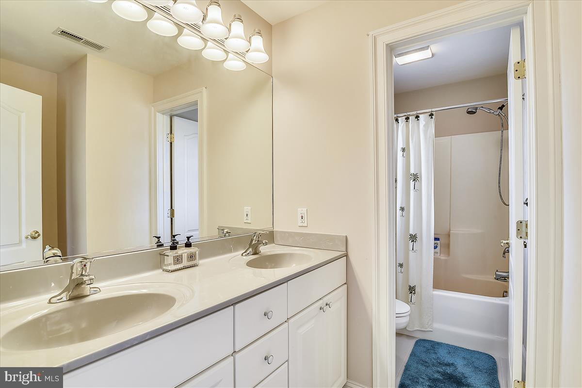 PEYTON ACRES - Residential