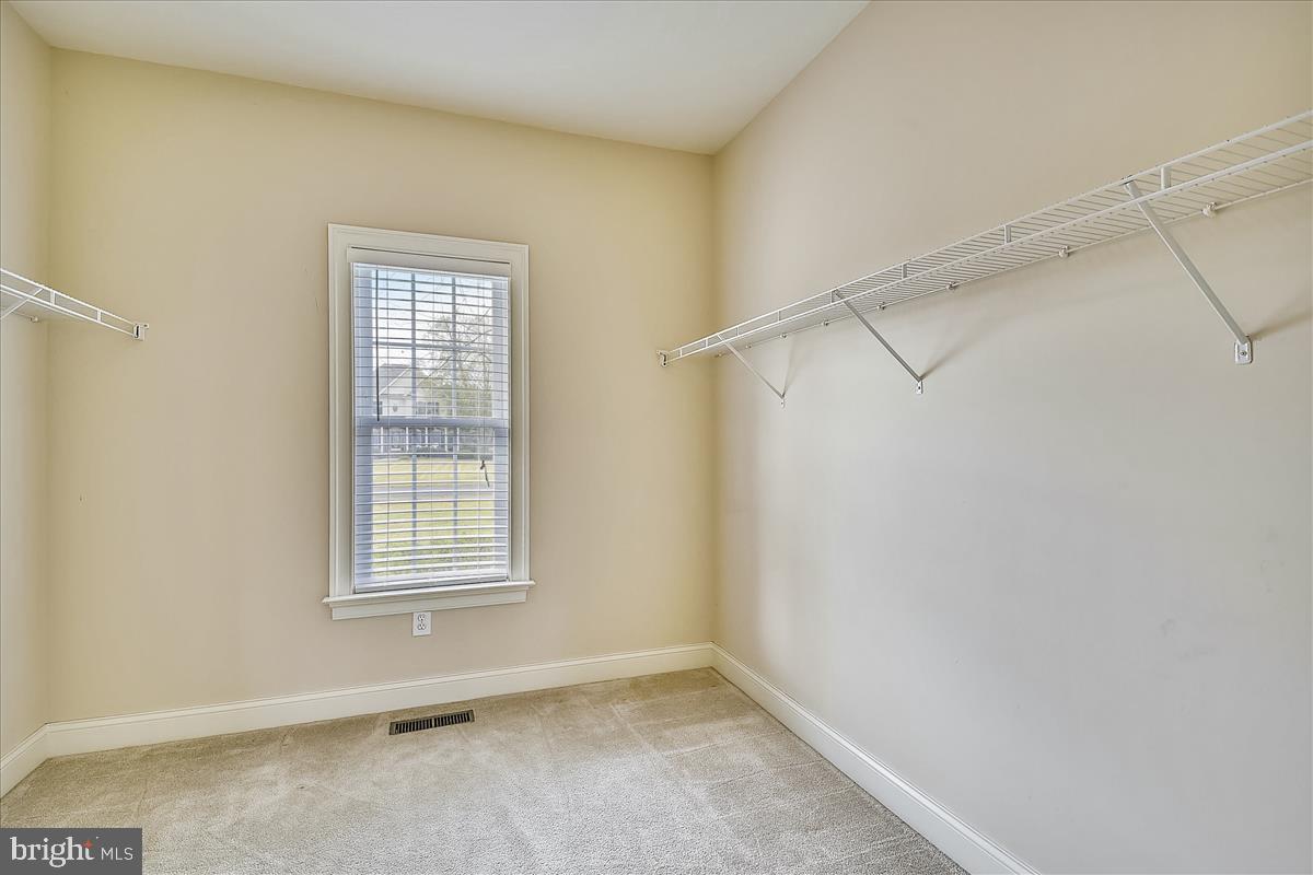 PEYTON ACRES - Residential