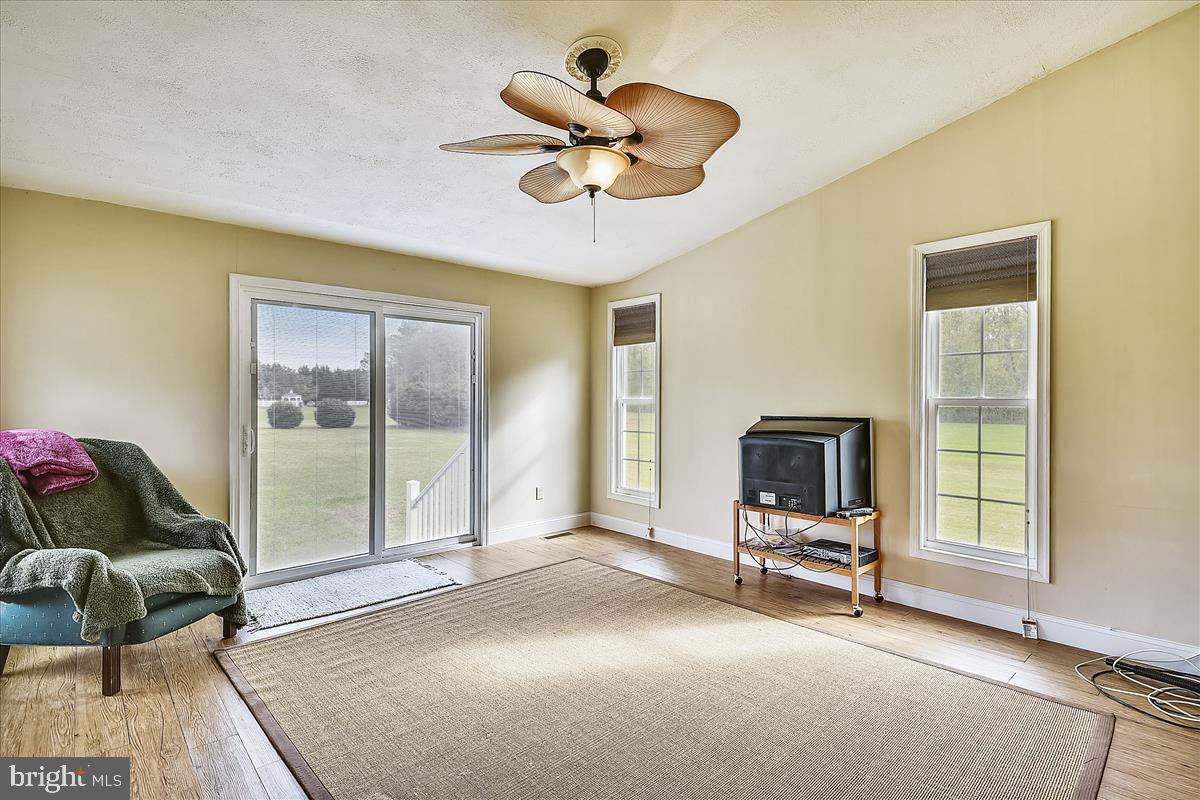 PEYTON ACRES - Residential