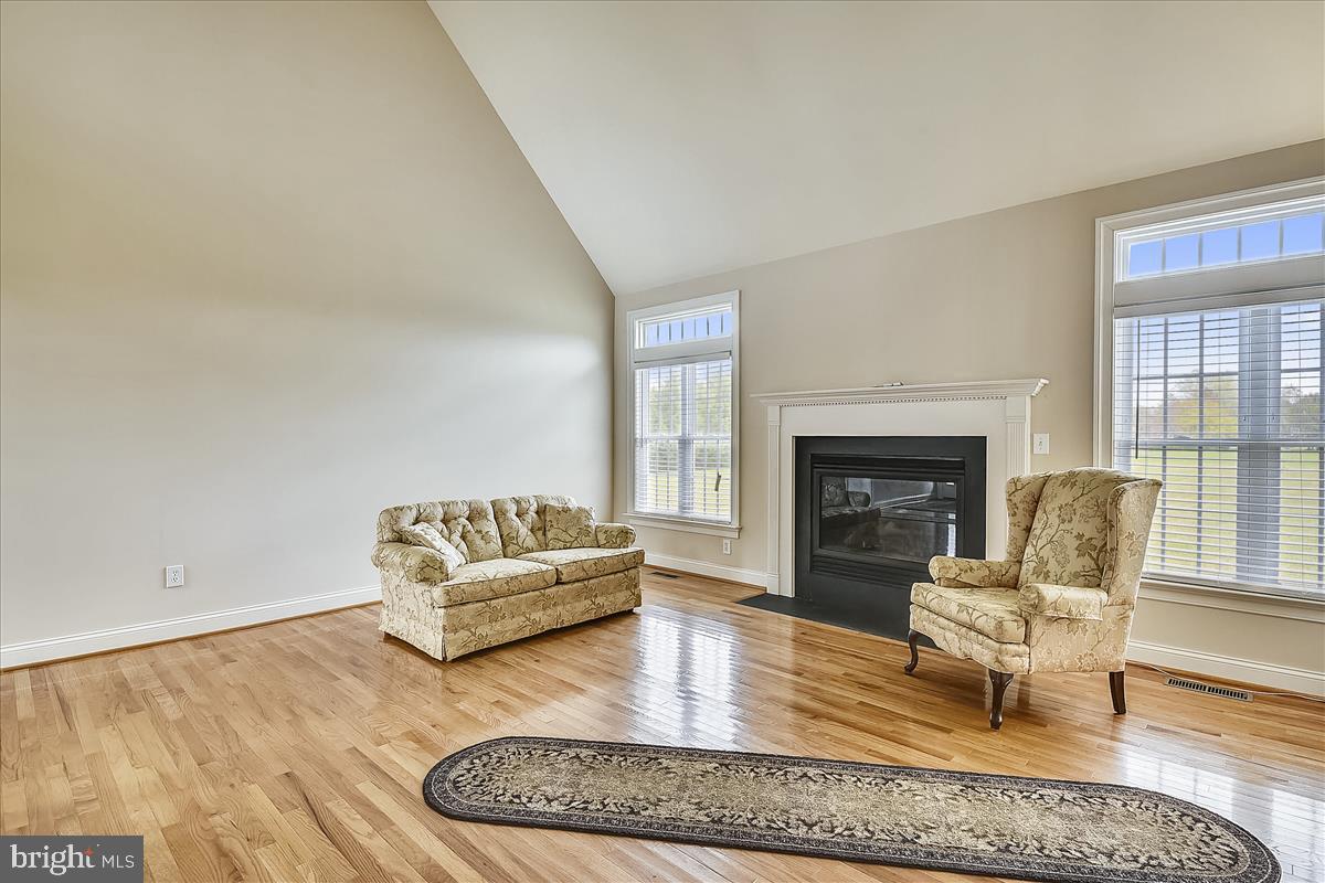 PEYTON ACRES - Residential