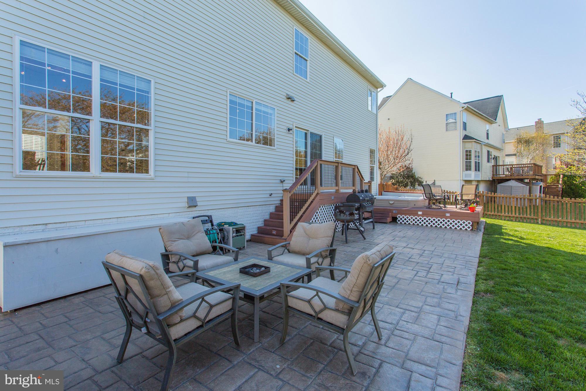 OLD WATERFORD - Residential