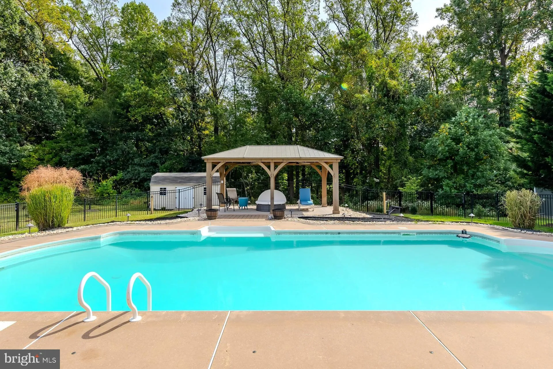 West Deptford, New Jersey 08066, United States, 3 Bedrooms Bedrooms, ,2 BathroomsBathrooms,Residential,Active,220938