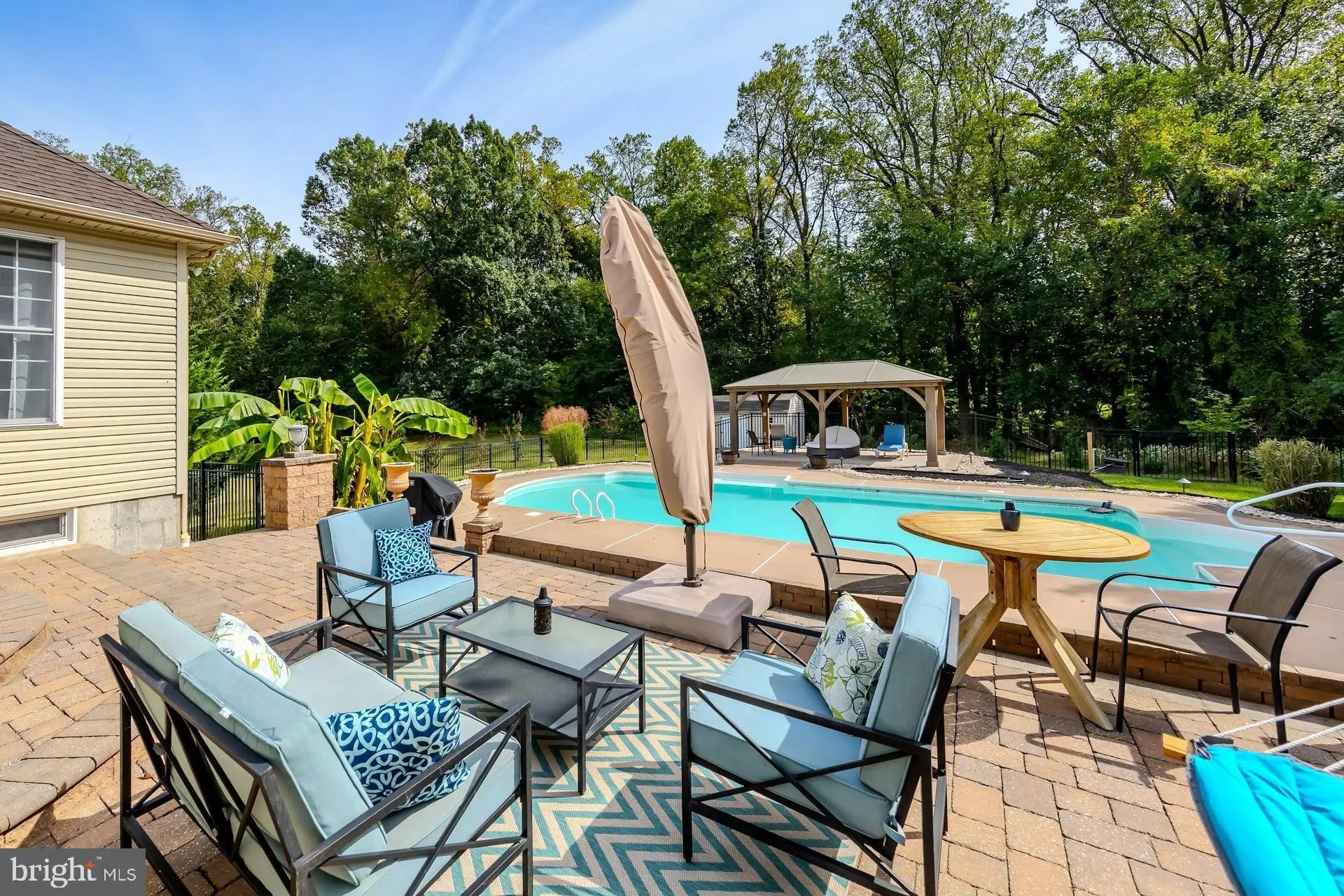 West Deptford, New Jersey 08066, United States, 3 Bedrooms Bedrooms, ,2 BathroomsBathrooms,Residential,Active,220938