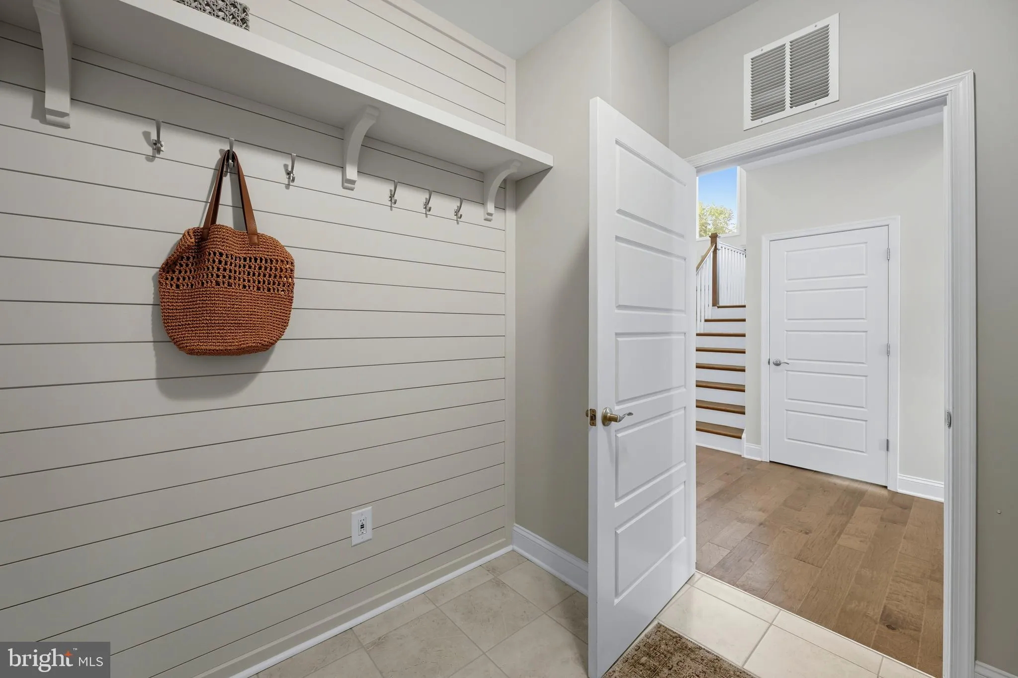 Lewes, Delaware 19958, United States, 4 Bedrooms Bedrooms, ,4 BathroomsBathrooms,Residential,Active,220571