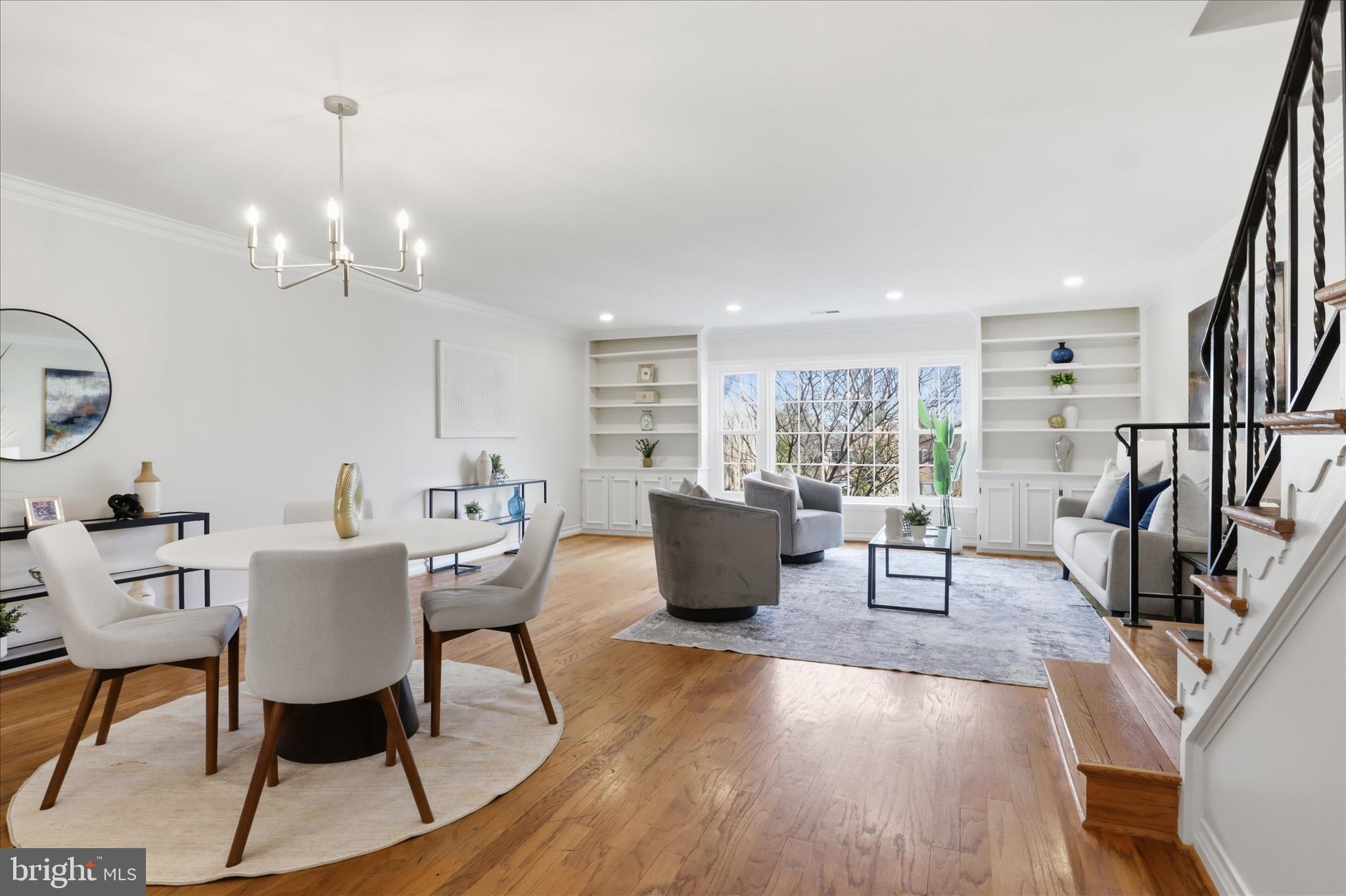 SUMNER SQUARE - Residential