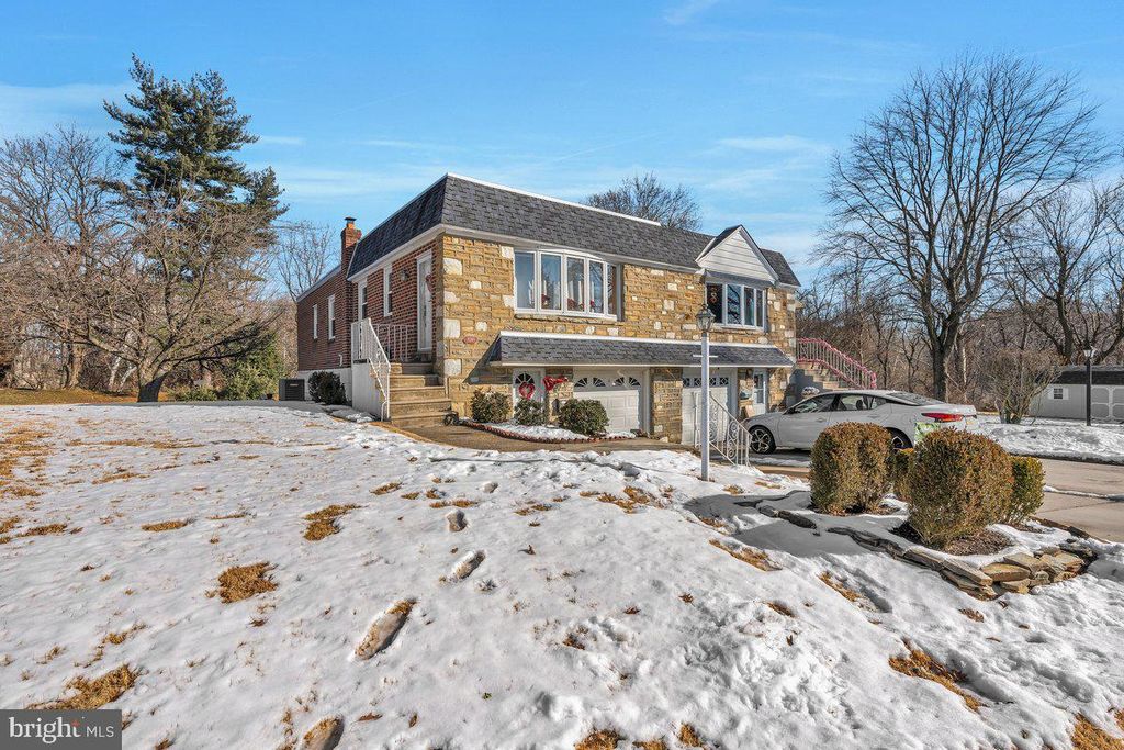 Photo of 8240 Narvon Street, PHILADELPHIA, PA 19136 (MLS # PAPH2578908)