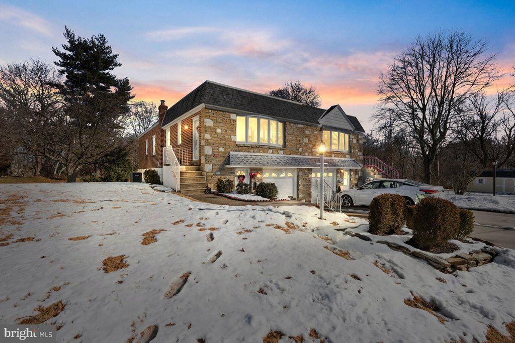 Photo of 8240 Narvon Street, PHILADELPHIA, PA 19136 (MLS # PAPH2578908)