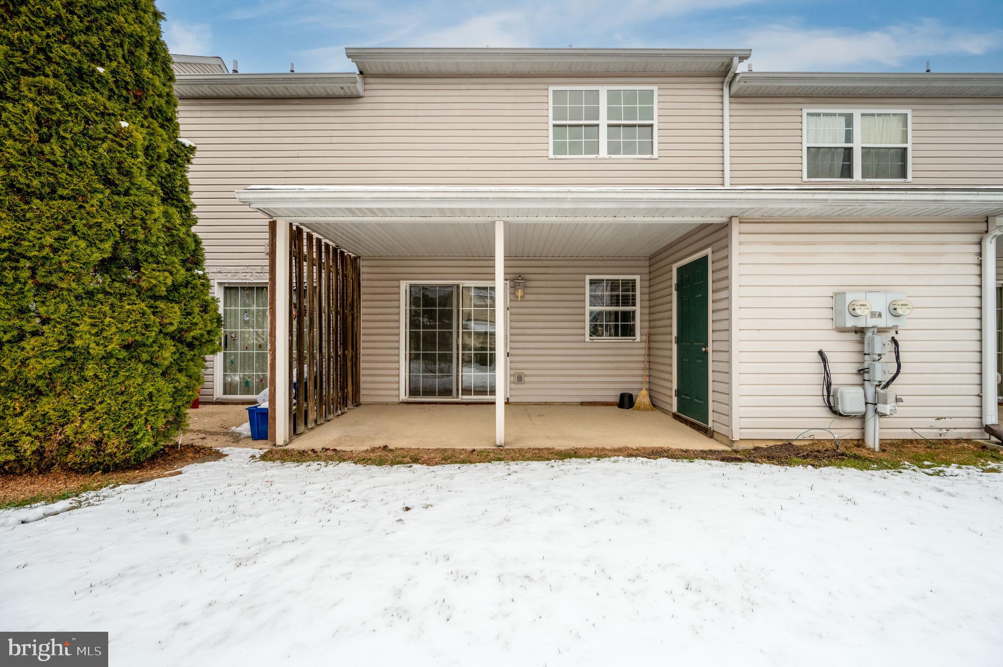 THOMAS GARDENS - Residential