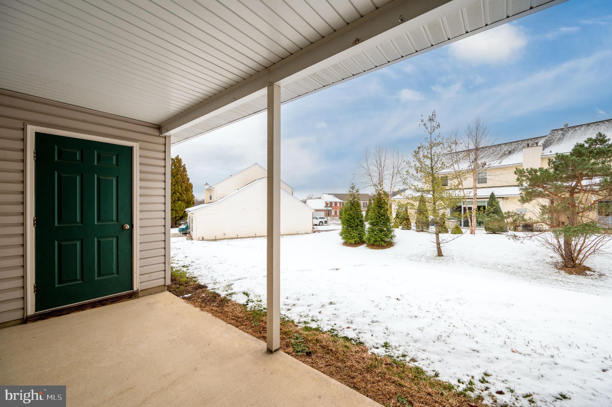 THOMAS GARDENS - Residential