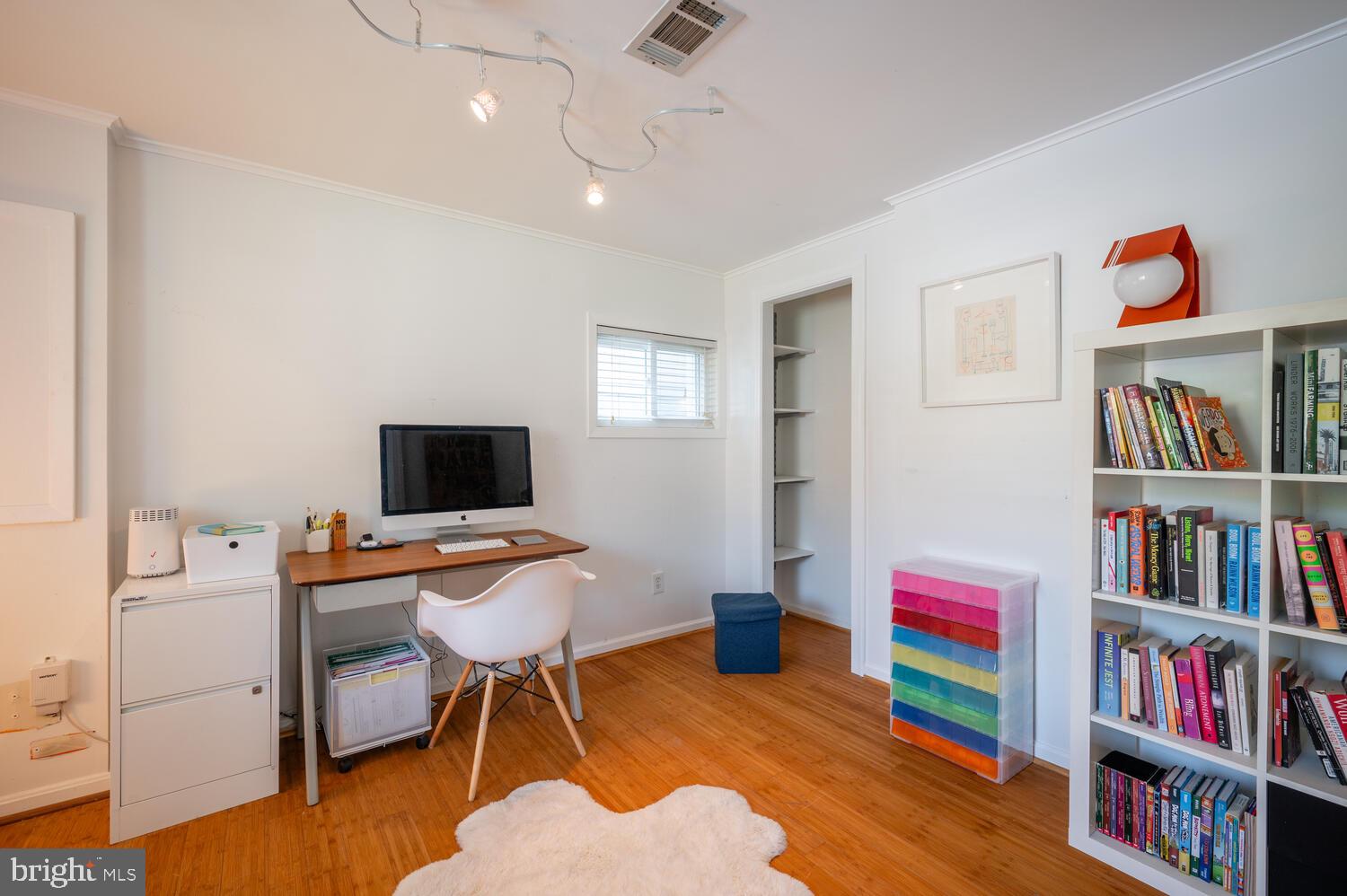 ROCK CREEK KNOLLS - Residential