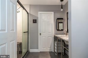 CHESTERBROOK - Residential Lease